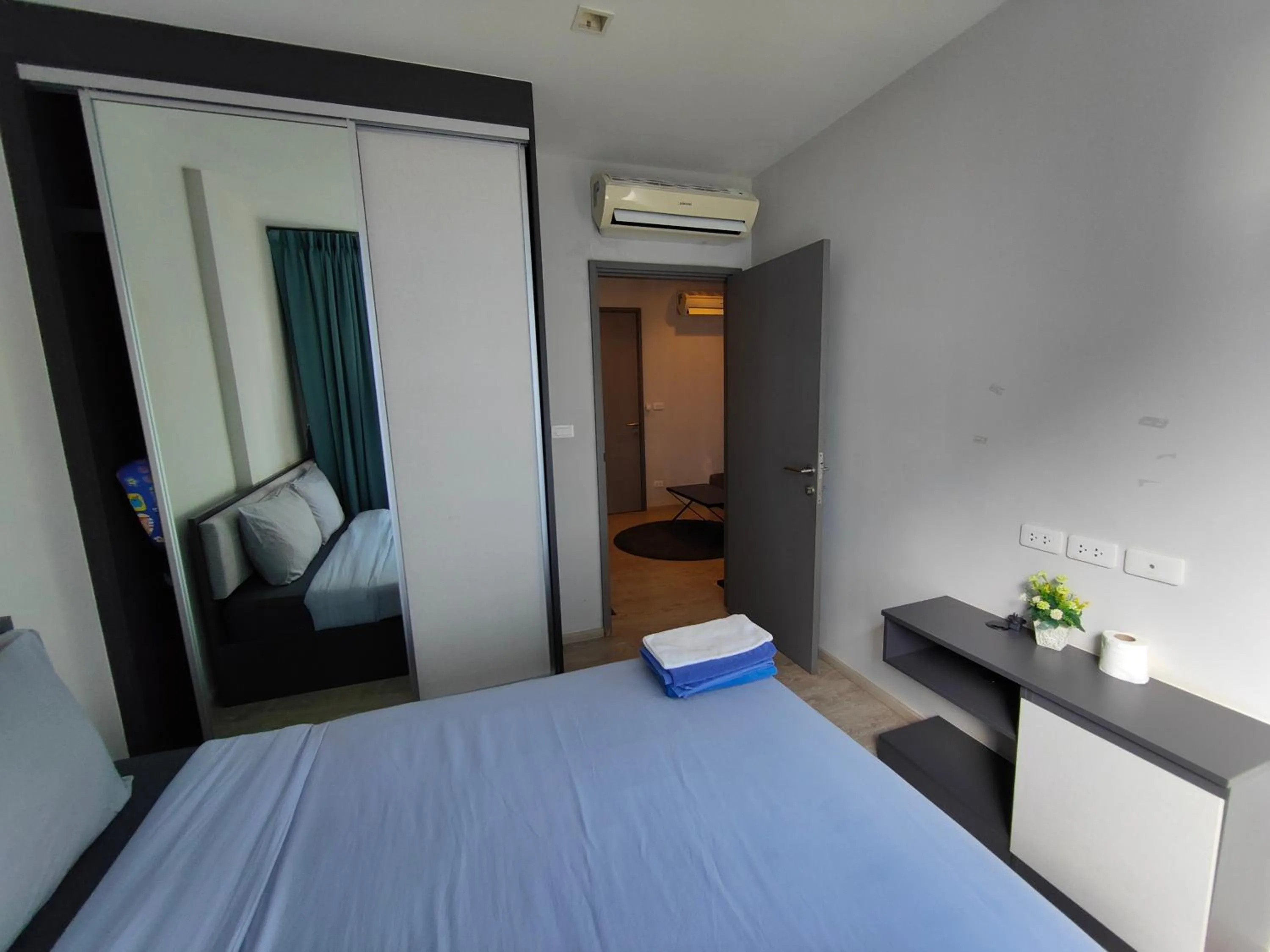 Bed in The base central Pattaya