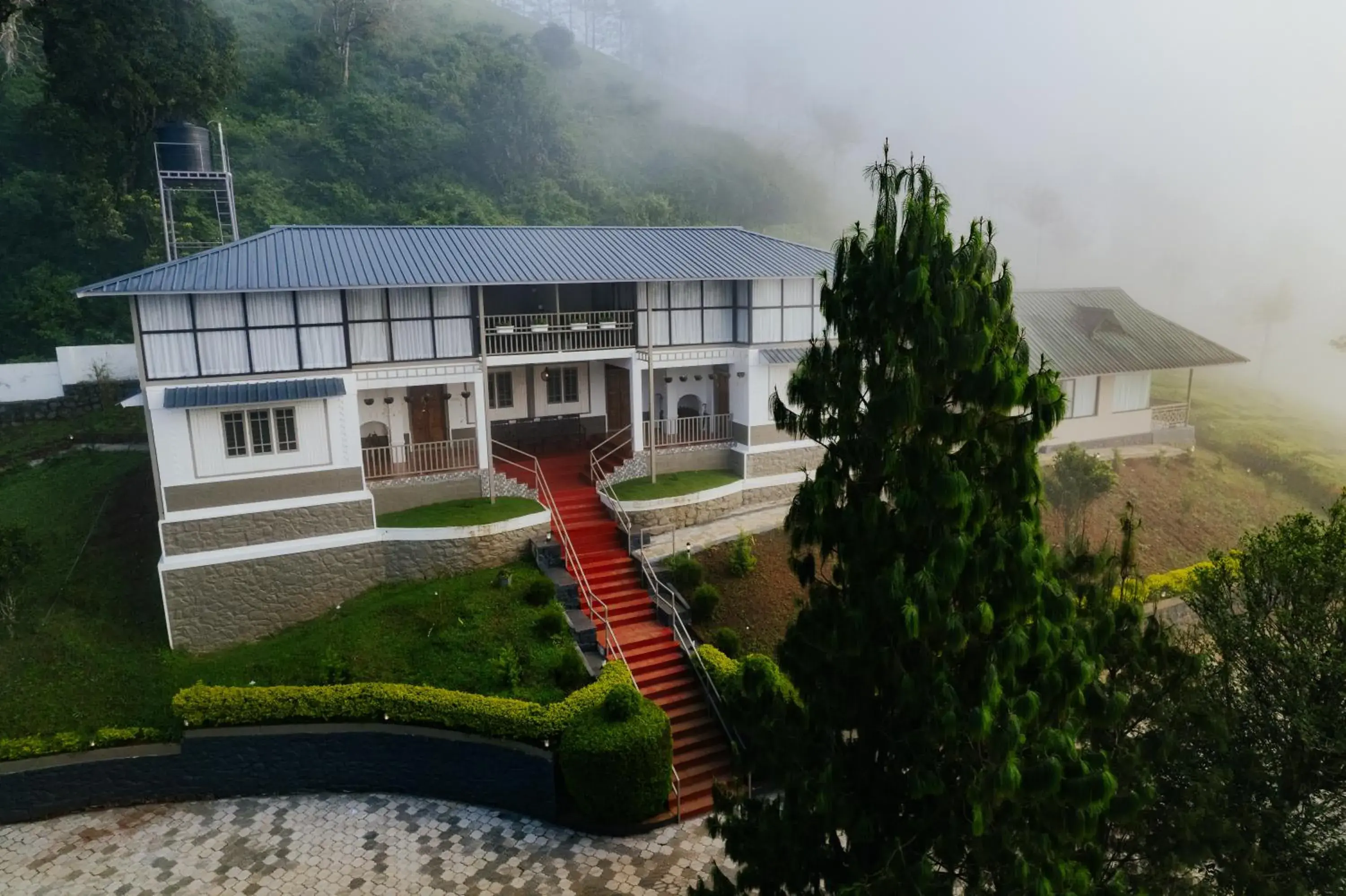 Misty Courtyard Resort Misty Courtyard Resort