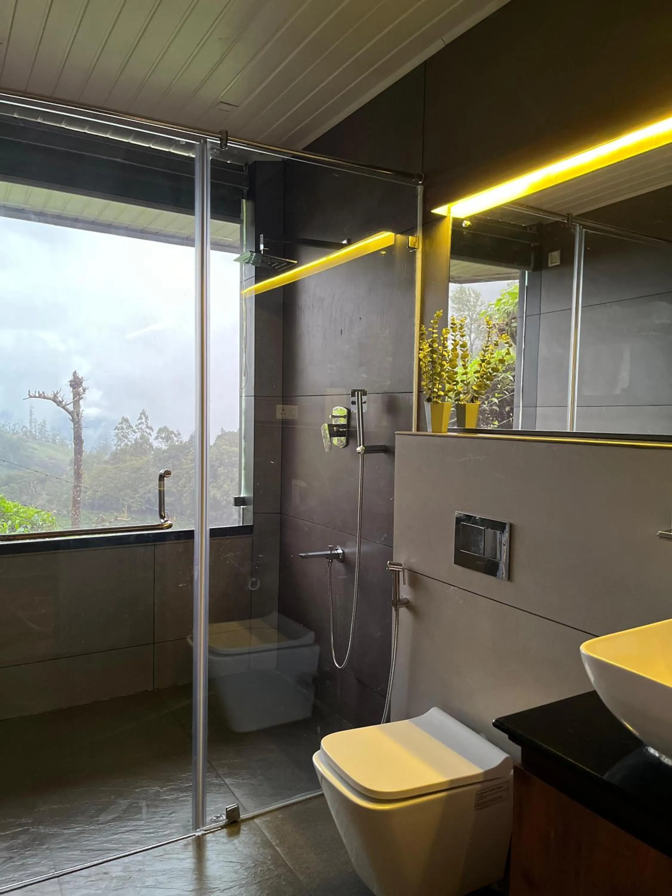 Shower in Misty Courtyard Resort