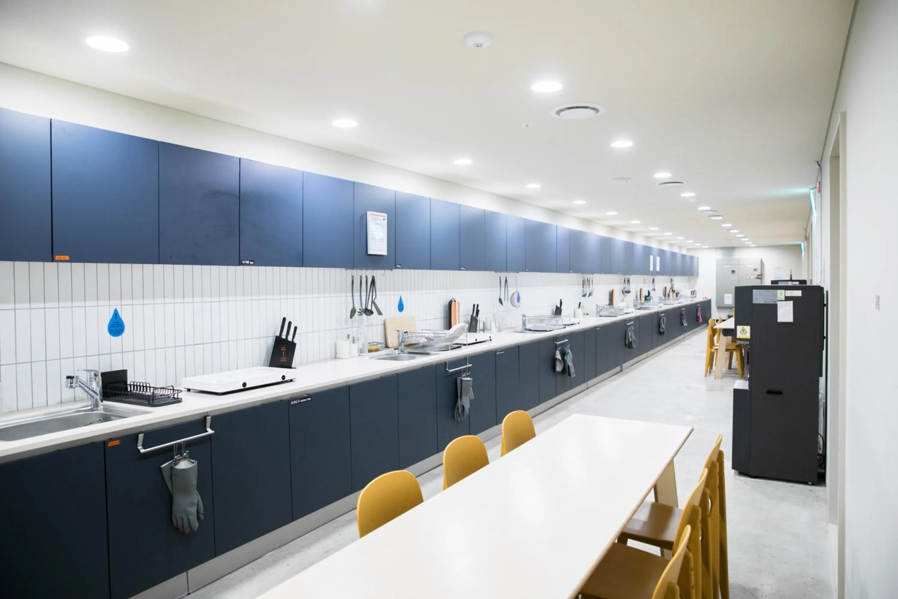 Communal kitchen in Local Stitch Creator Town Seogyo