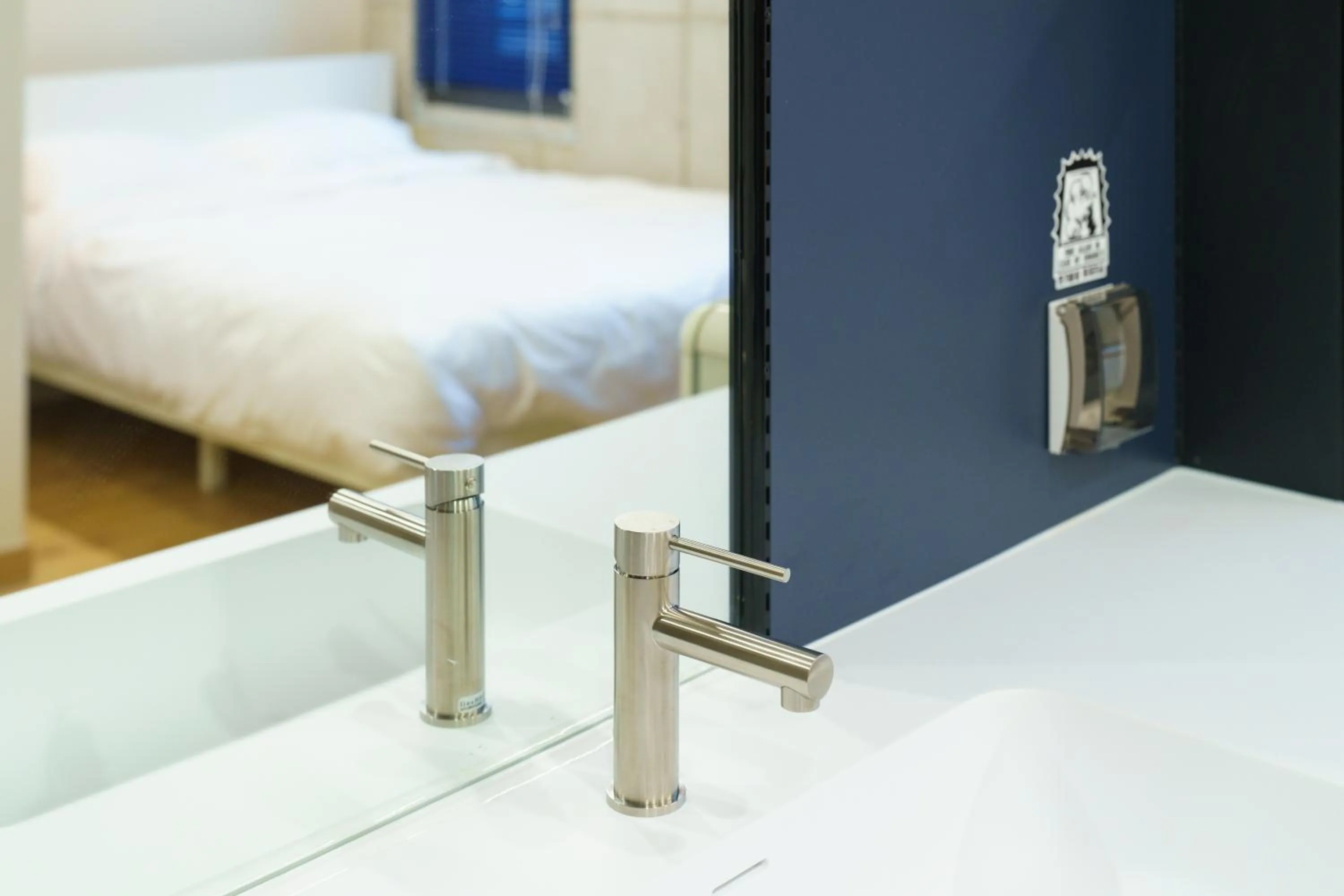 Photo of the whole room, Bed in Local Stitch Creator Town Seogyo