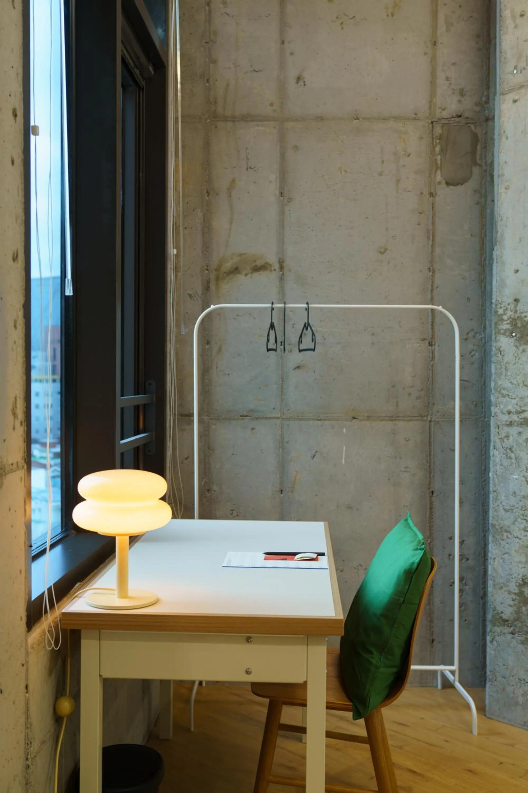 Photo of the whole room in Local Stitch Creator Town Seogyo