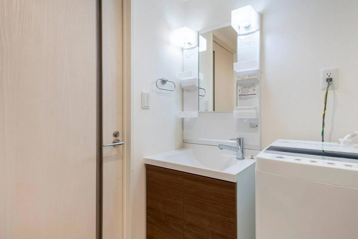 washing machine in Blossom Terrace Ryogoku