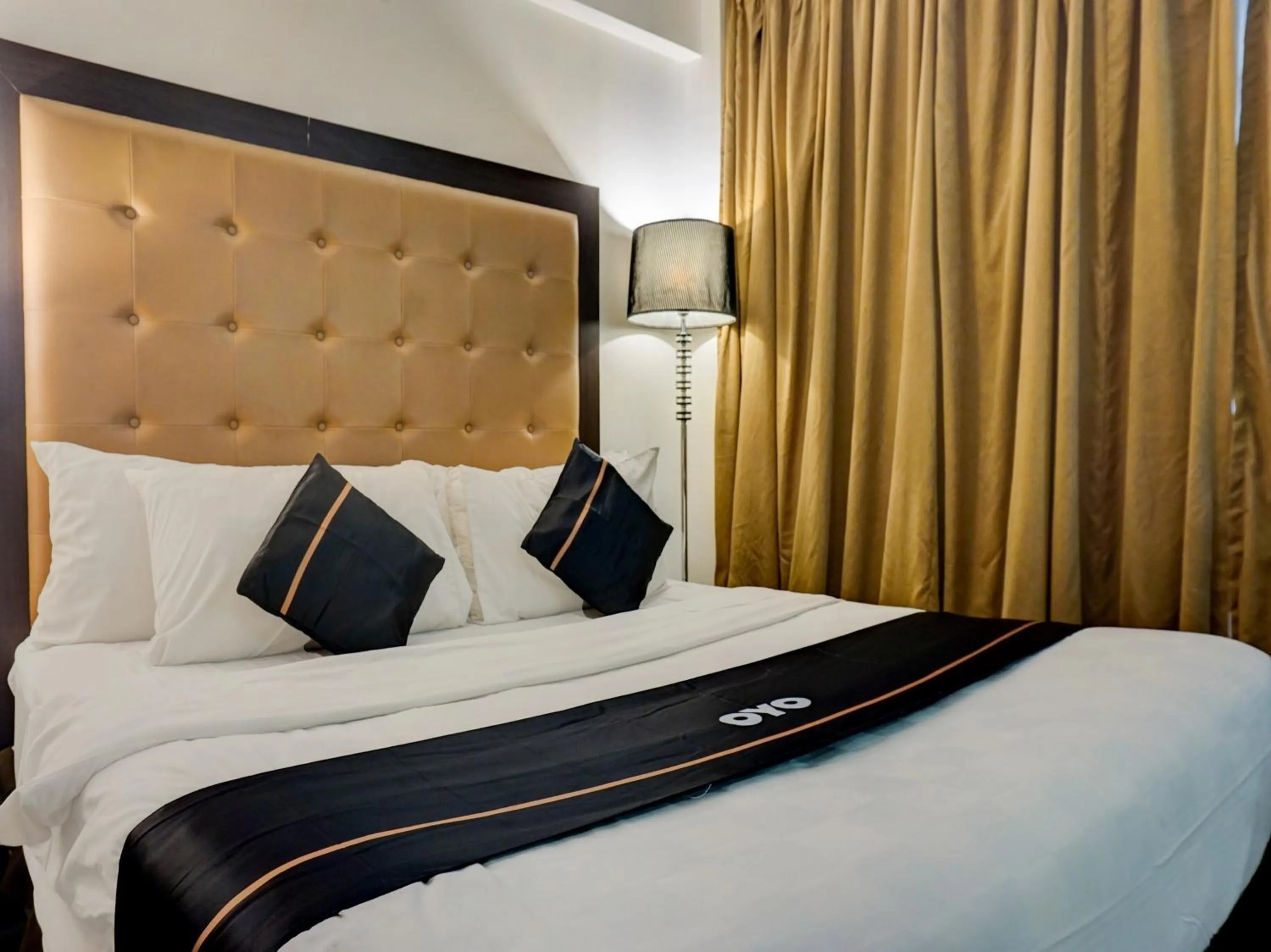 Bedroom, Bed in Hotel O Townhouse Oak Grand Orienchi