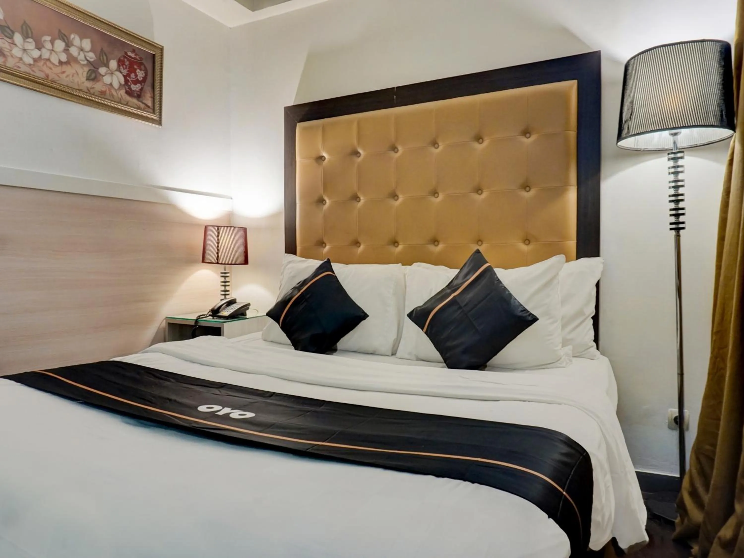 Bedroom, Bed in Hotel O Townhouse Oak Grand Orienchi