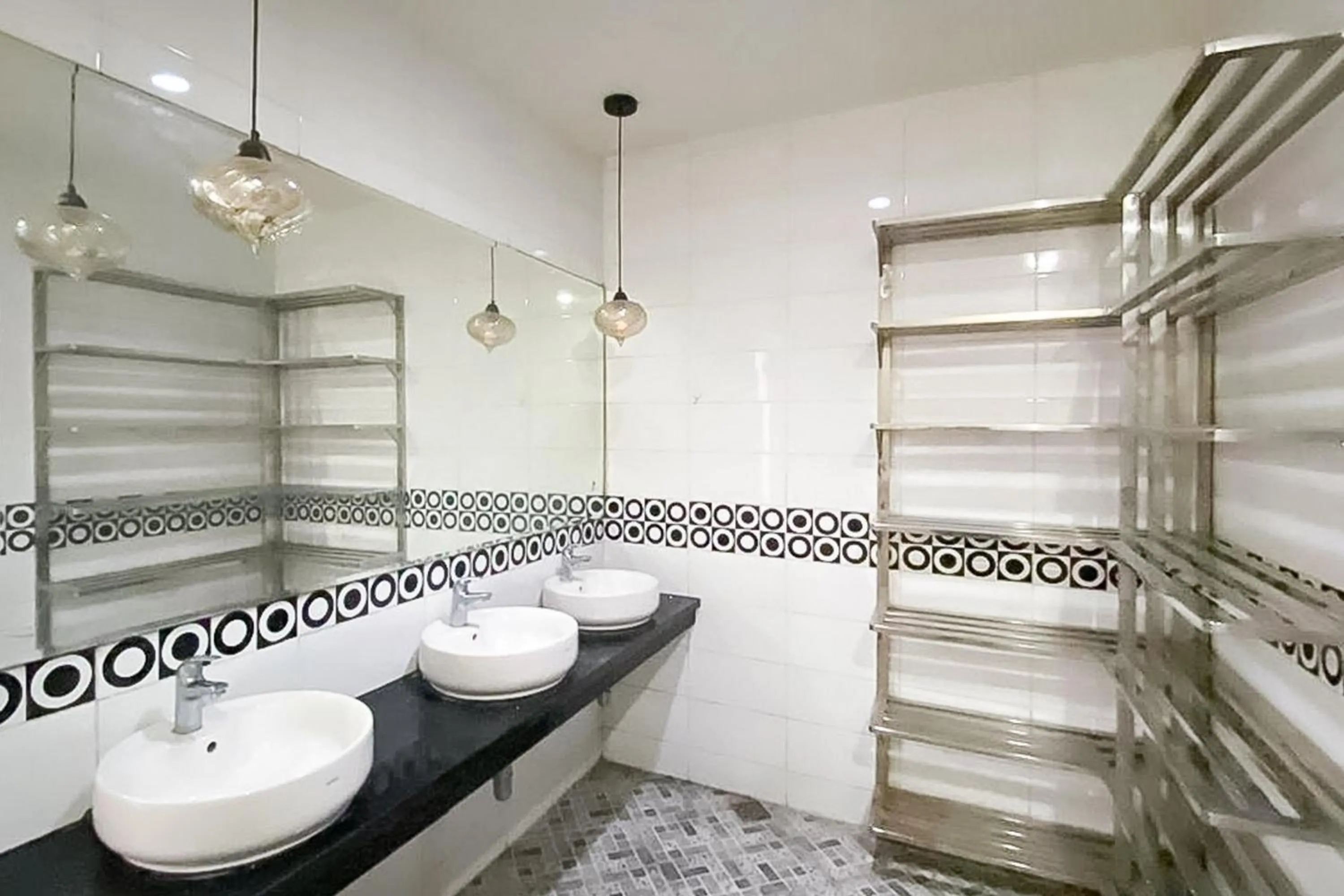 Bathroom in RedDoorz Hostel at FInest Medan