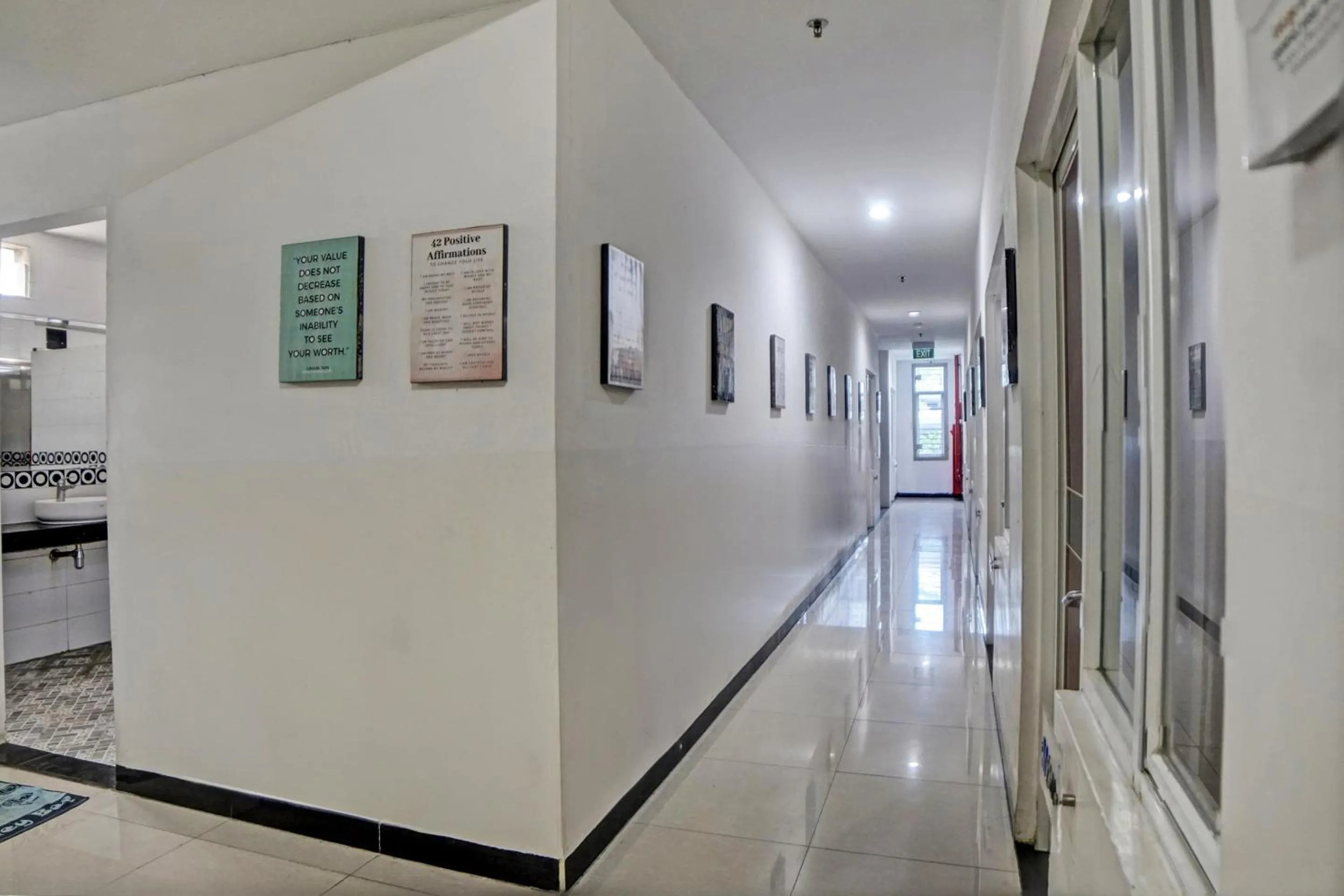Lobby or reception in Hotel O Finest House Near Amplas Bus Terminal