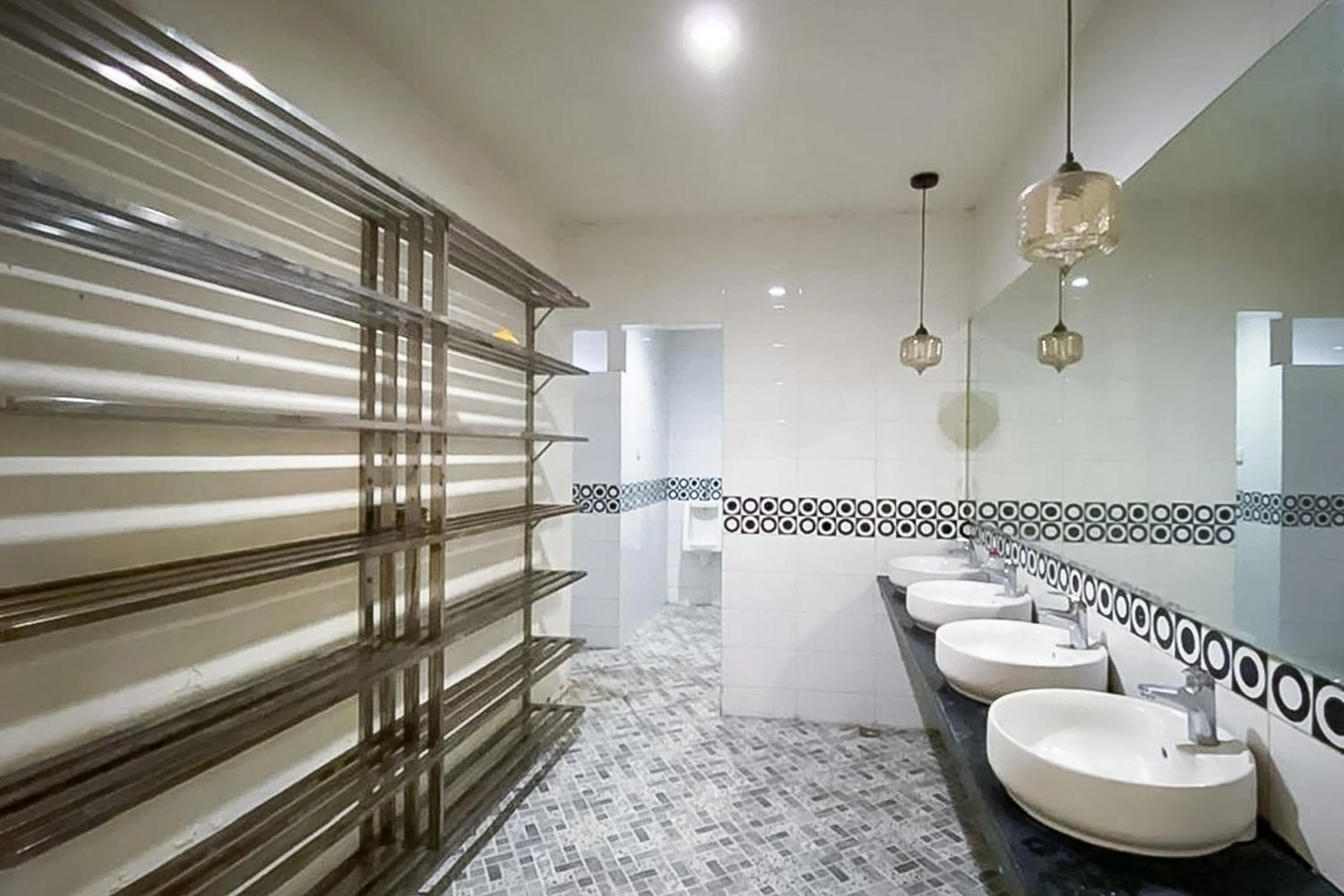 Bathroom in RedDoorz Hostel at FInest Medan