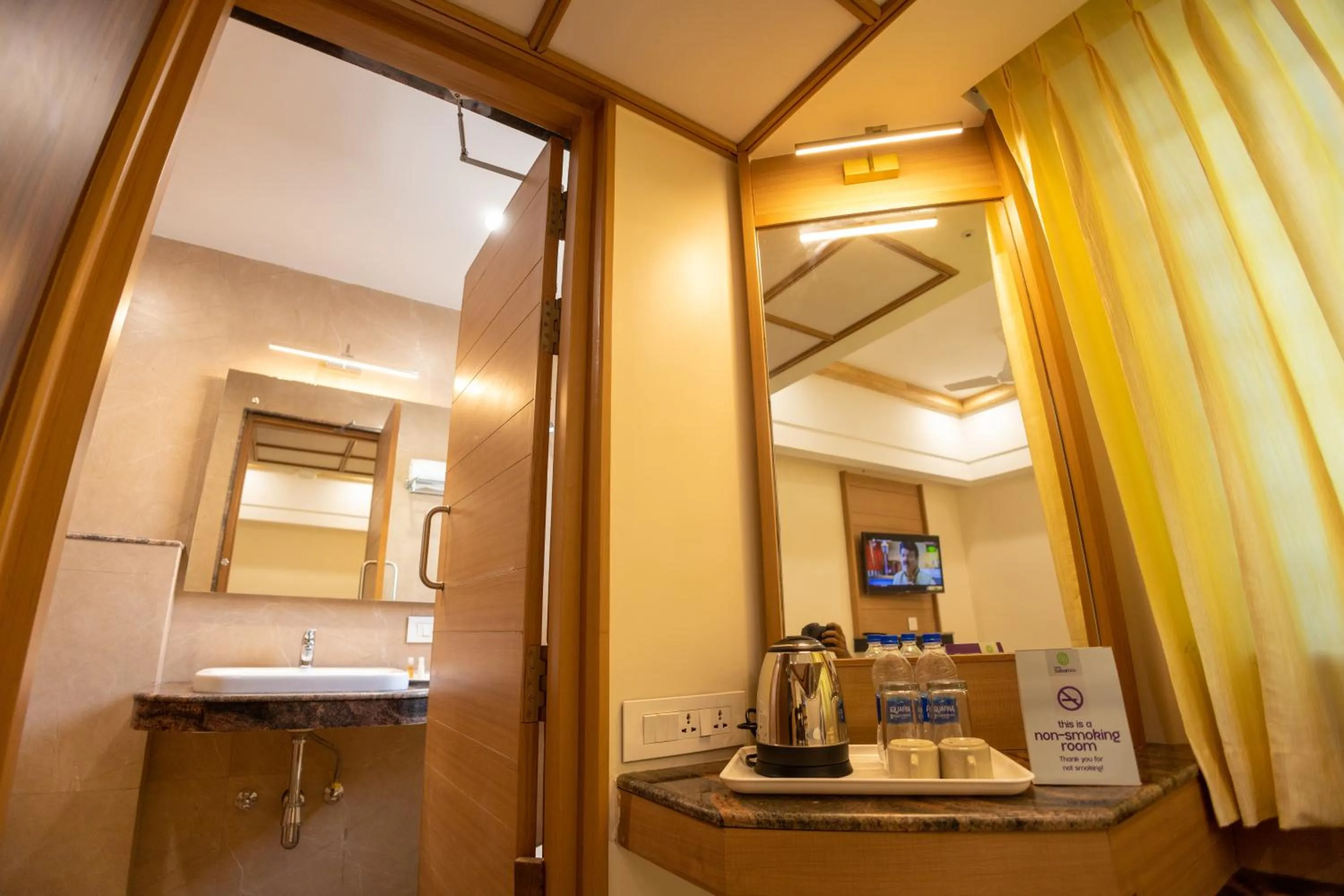 Bathroom in Hotel Grand Sabarees