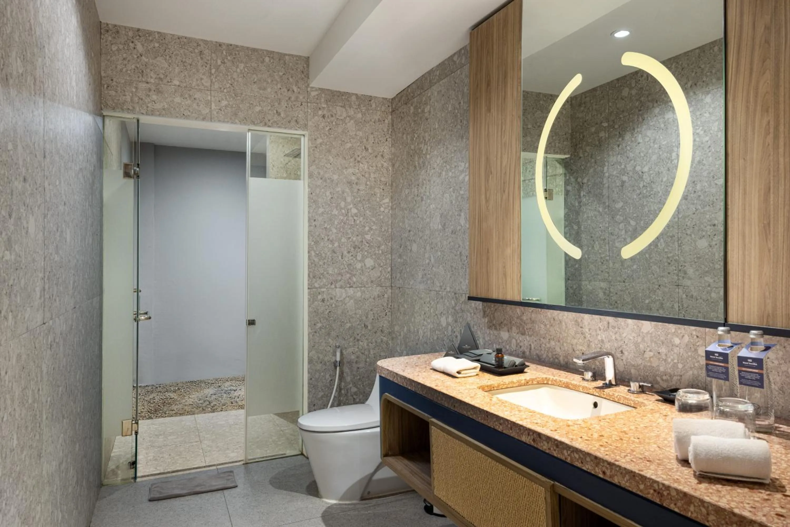 Bathroom in Hotel Santika Premiere Linggarjati - Kuningan