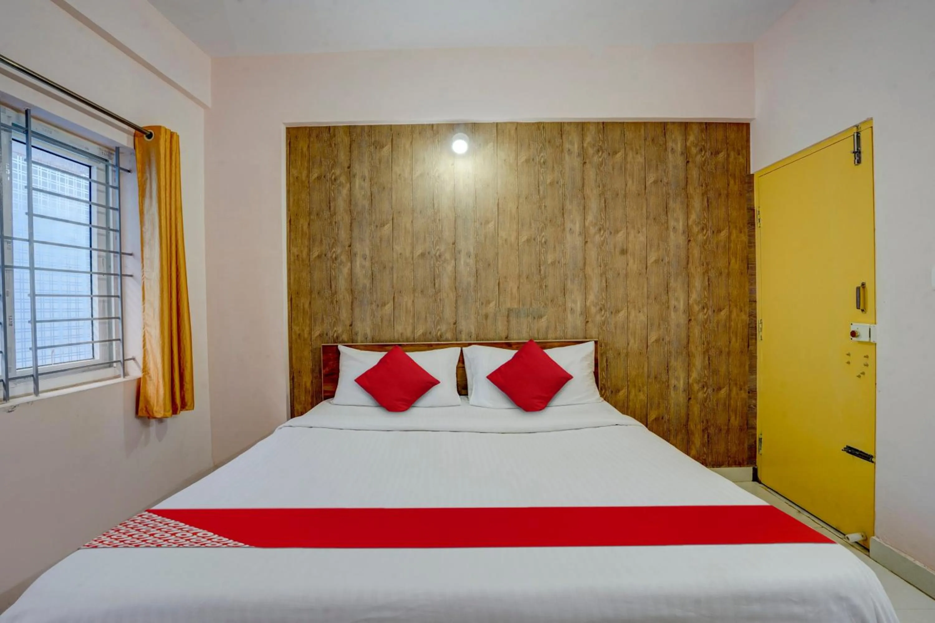 Bedroom, Bed in Hotel O VBH Inn