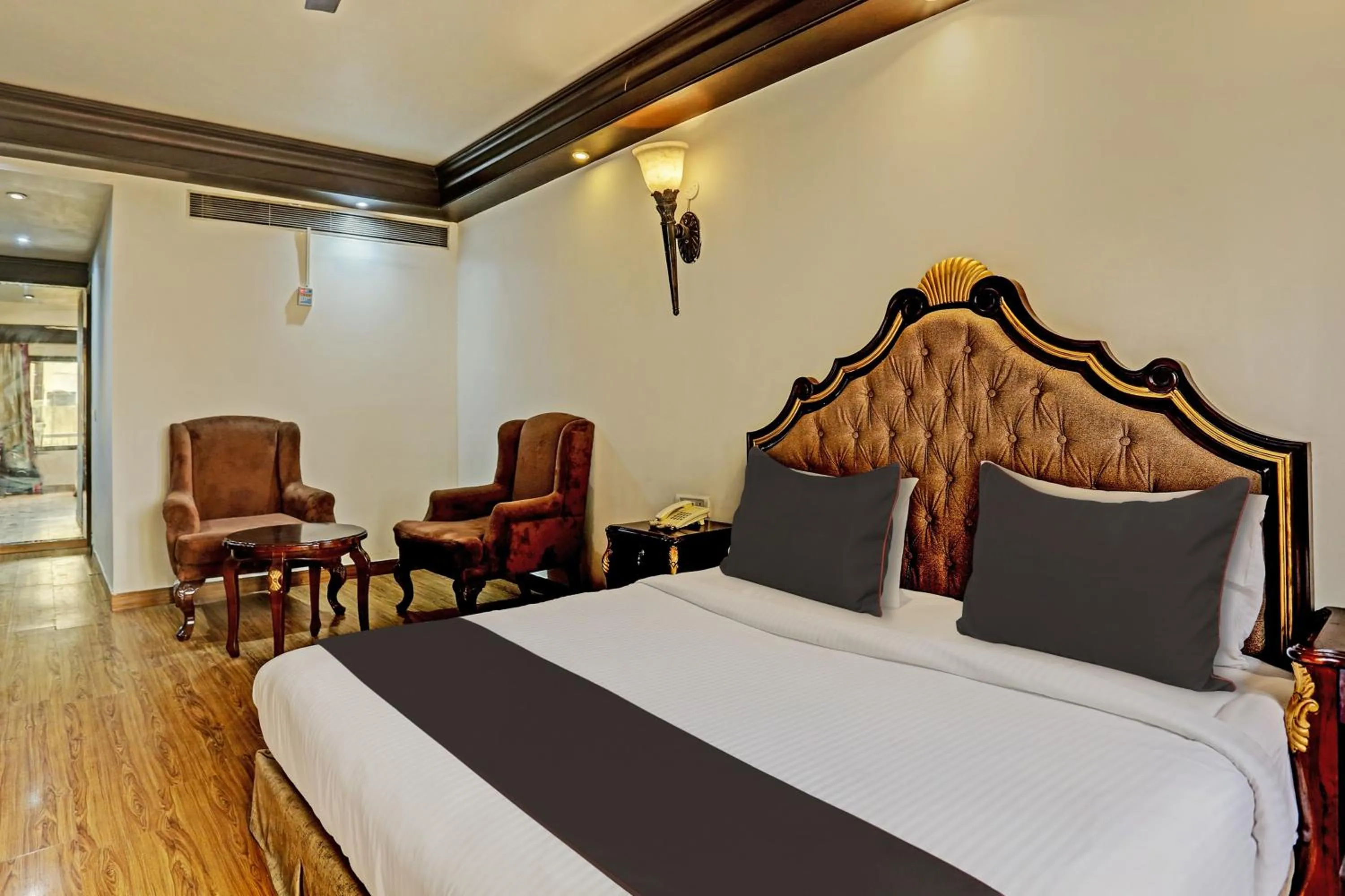 Bedroom, Bed in Townhouse The Royce New Friends Colony