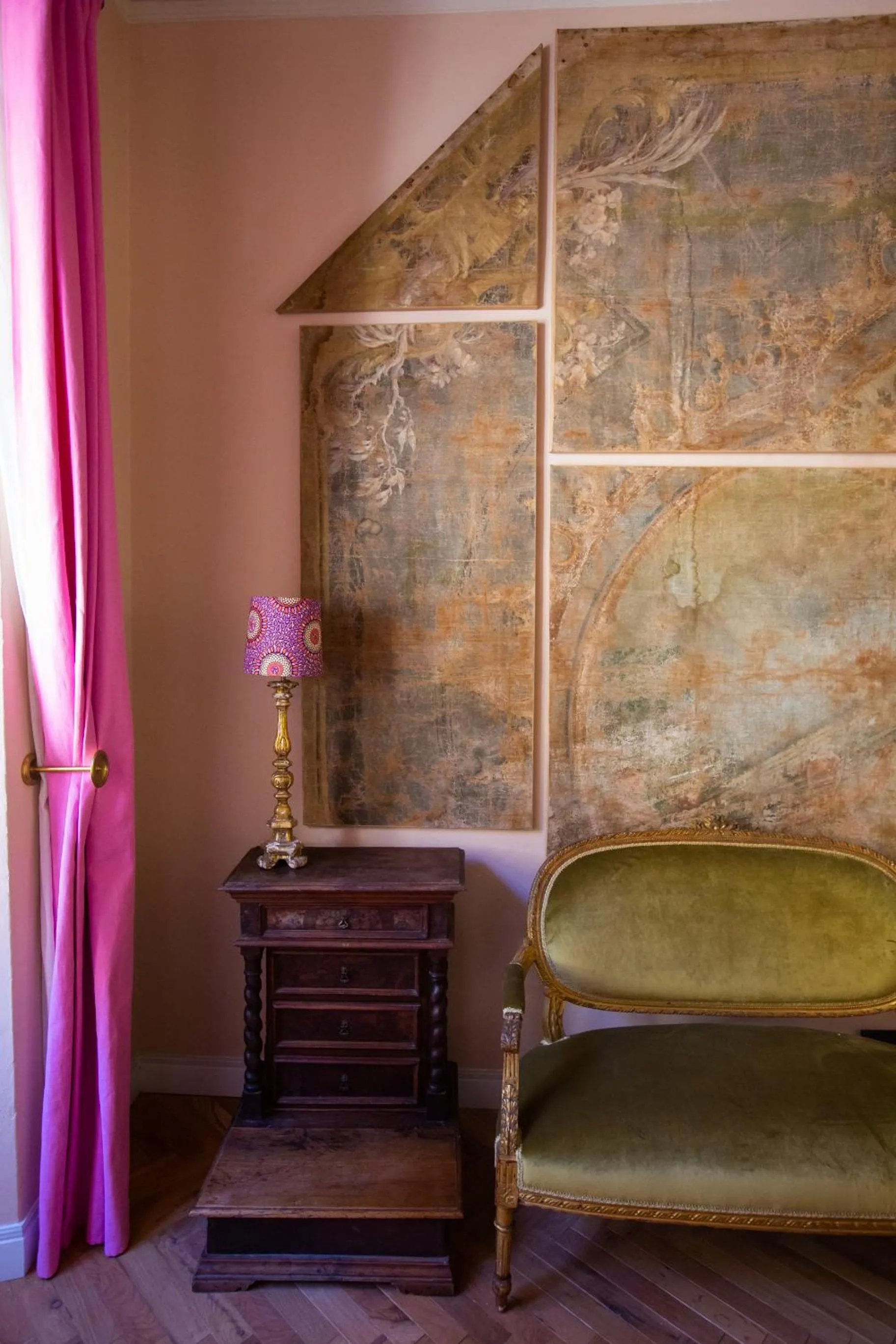 Seating area in Stella d'Italia