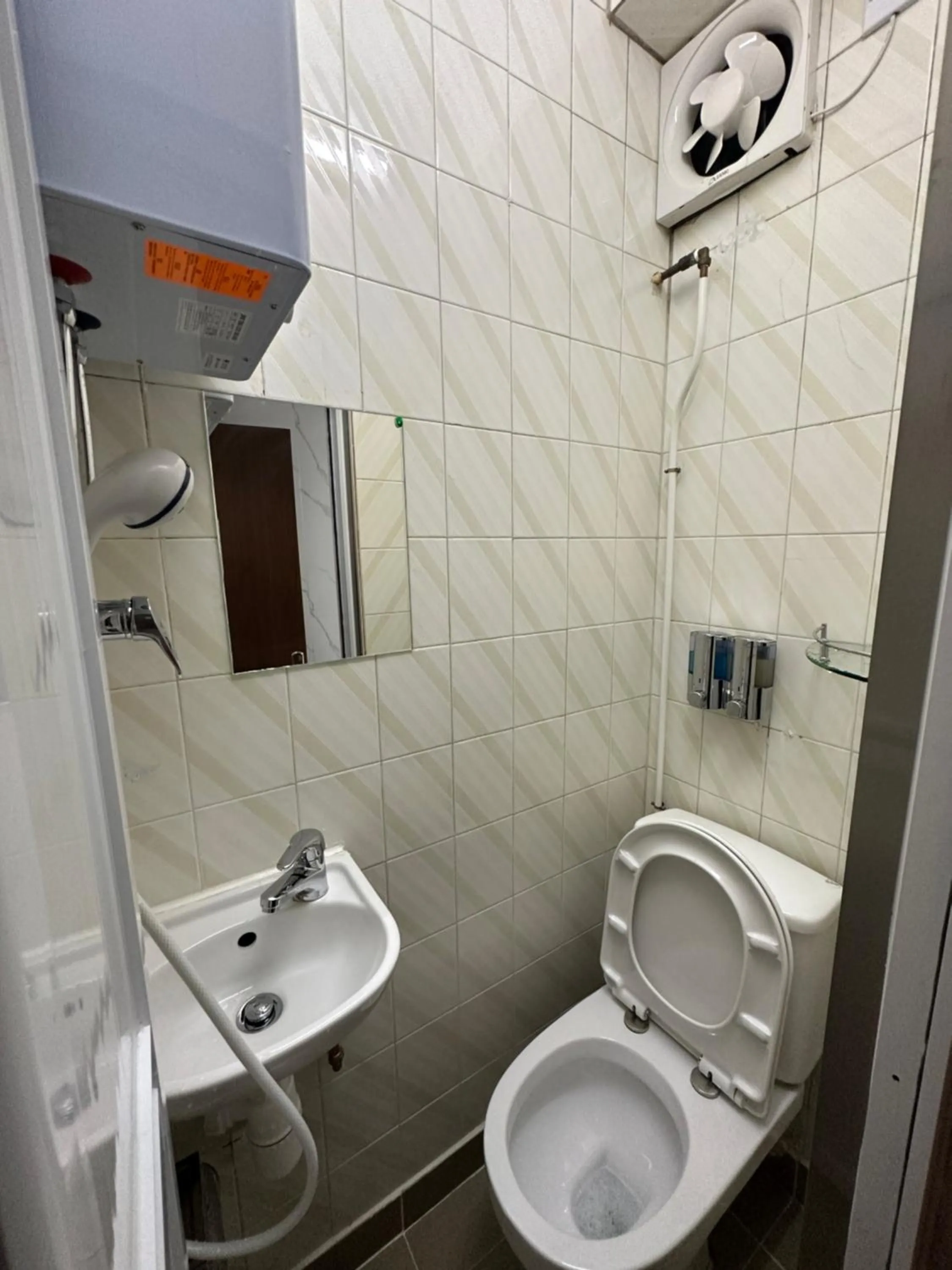 Bathroom in Mandarin Guest House