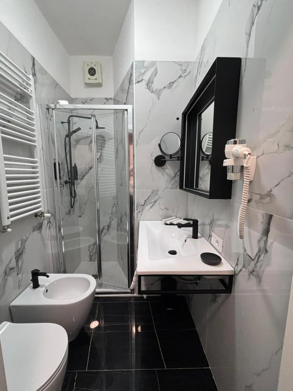 towels in Emma Hotel Bologna Fiera