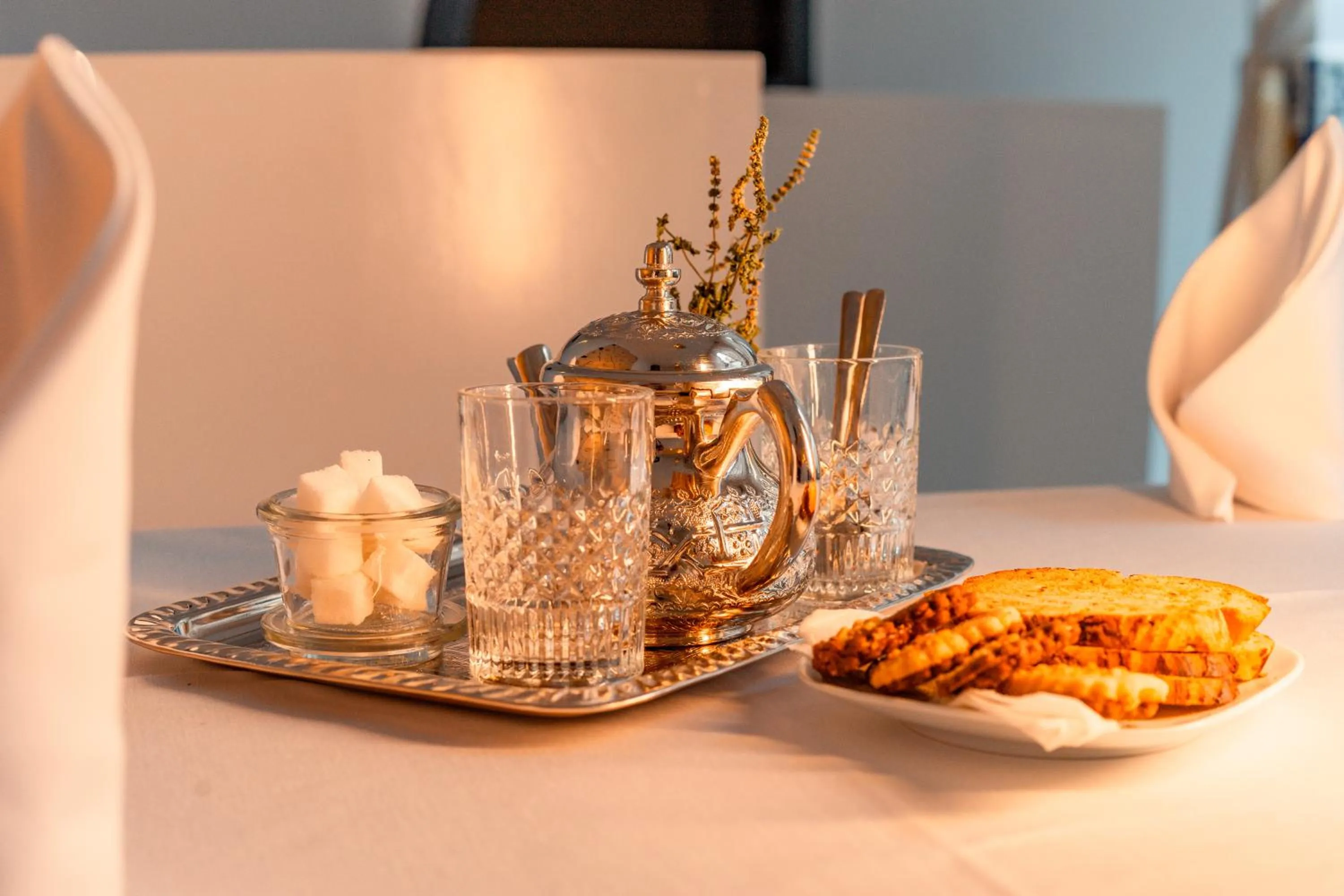 Food and drinks in Riad L'ECOLE