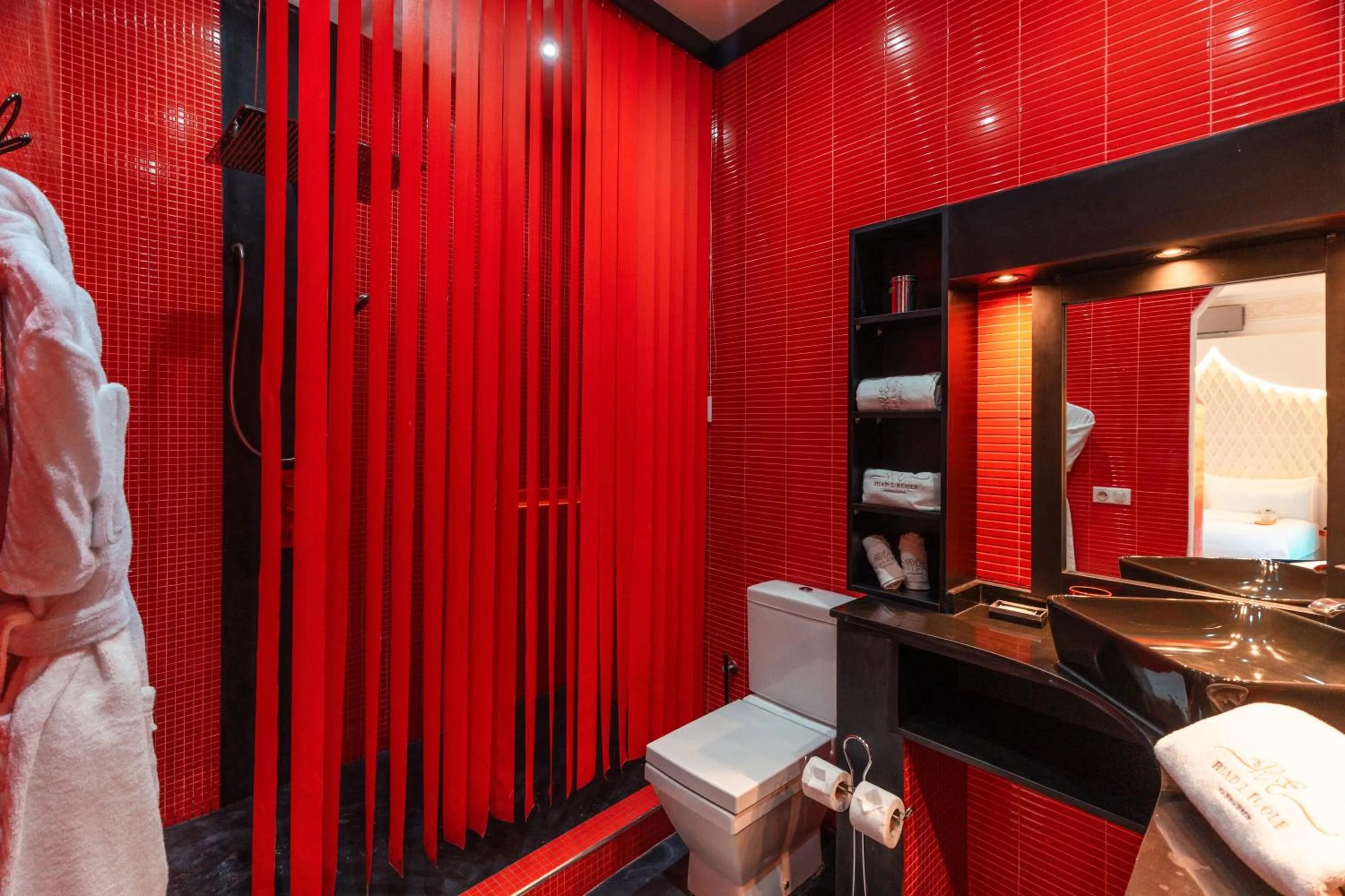 Bathroom in Riad L'ECOLE