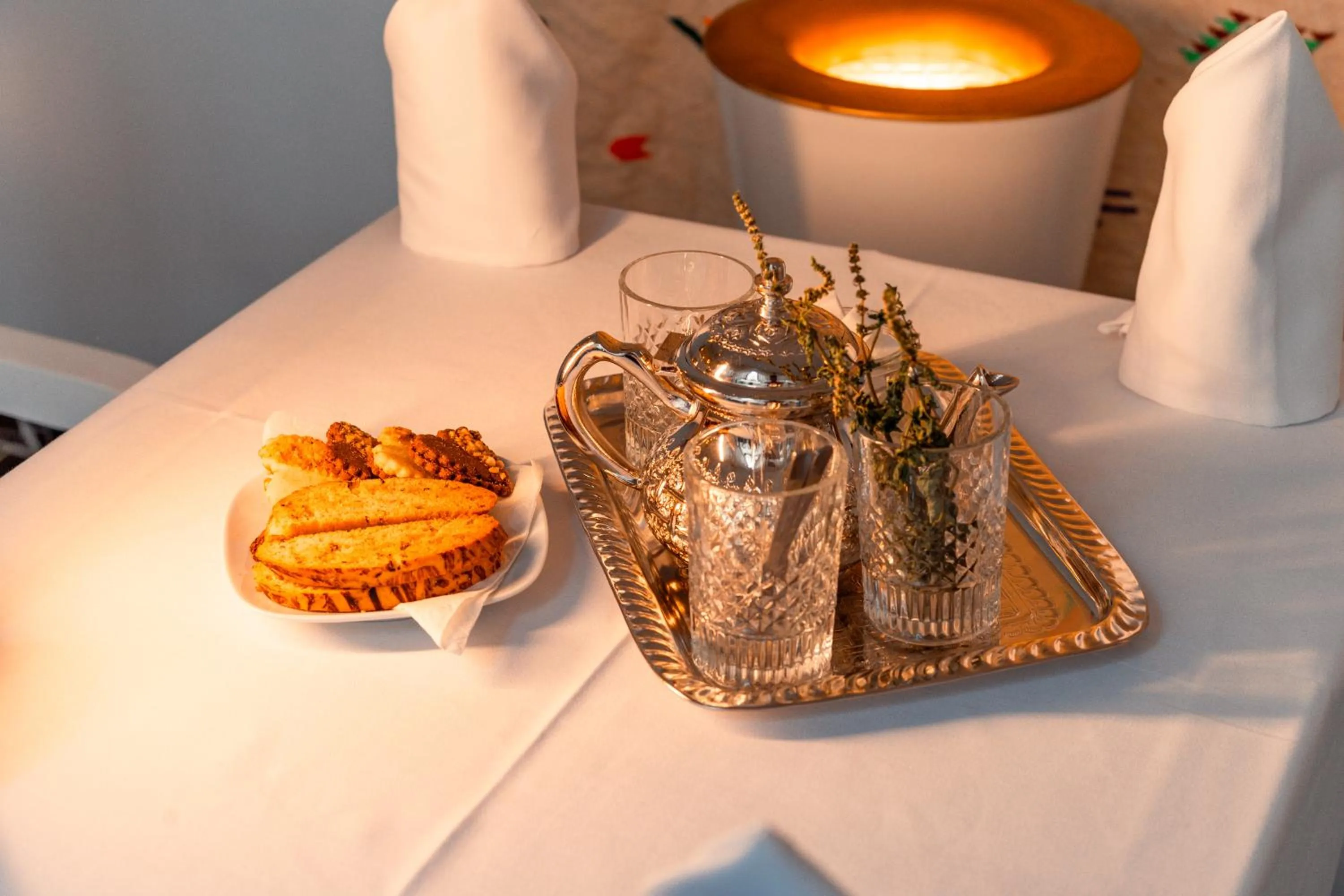 Food and drinks in Riad L'ECOLE