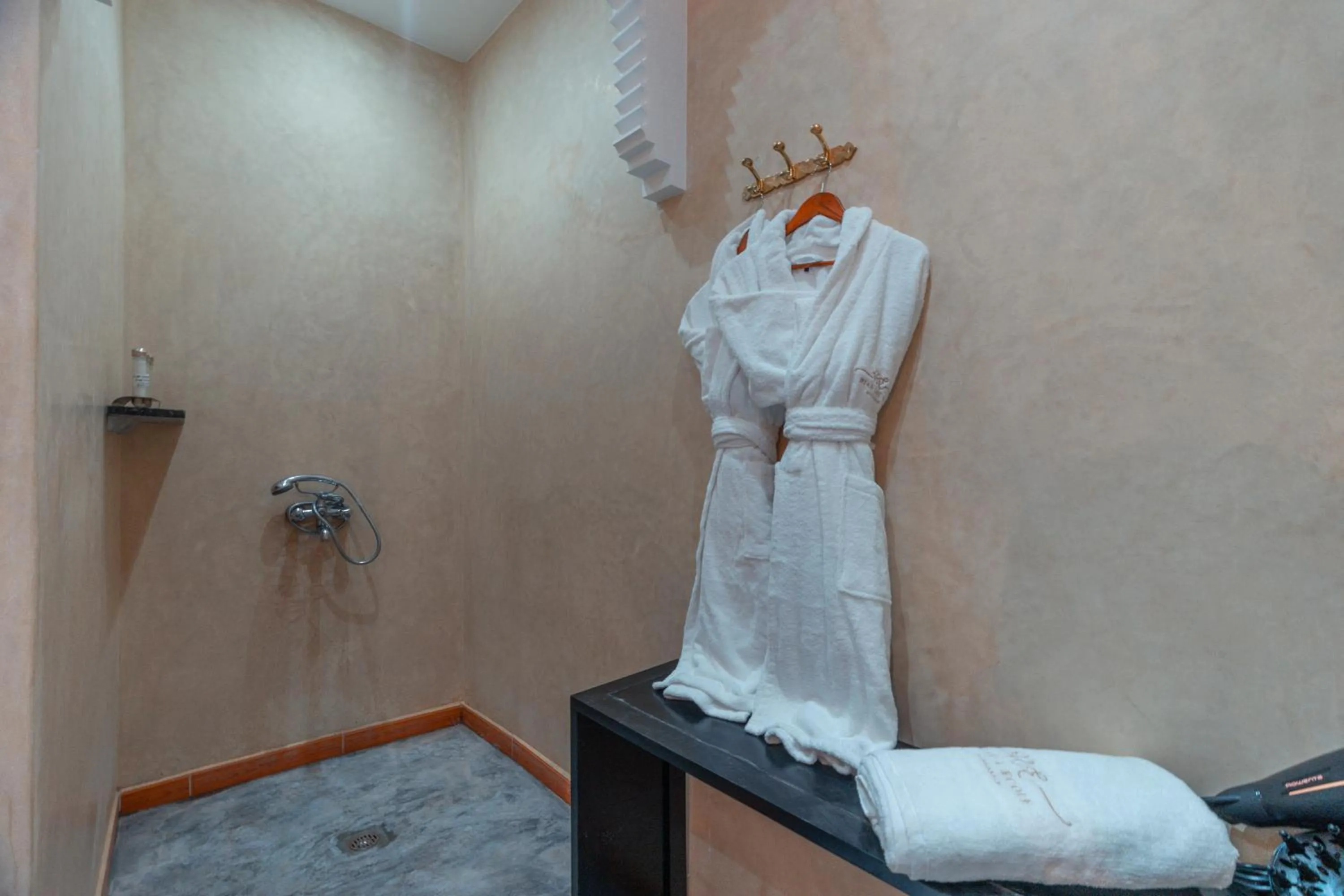 towels in Riad L'ECOLE