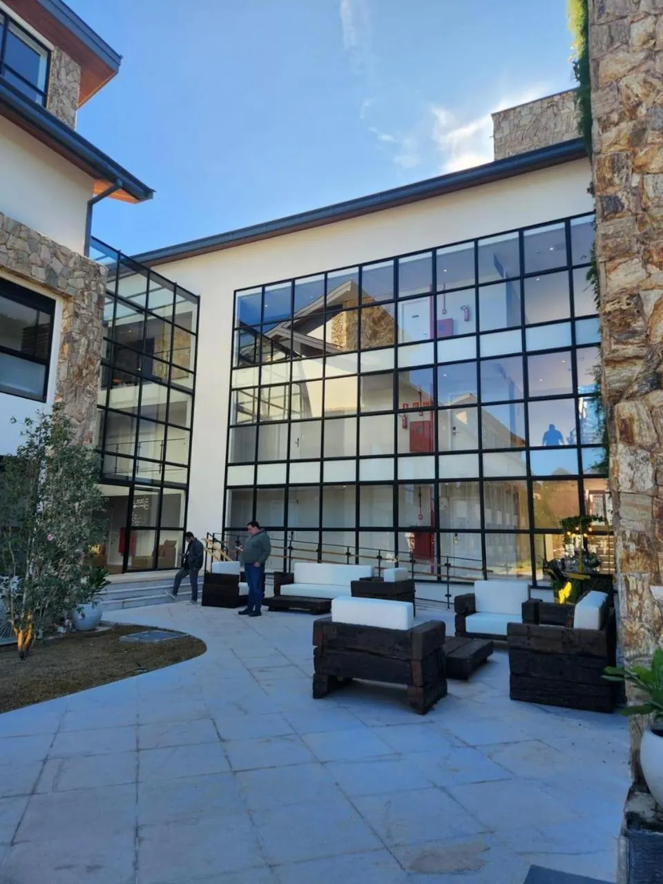 Property building in Quarto no Wanderlust Experience Hotel