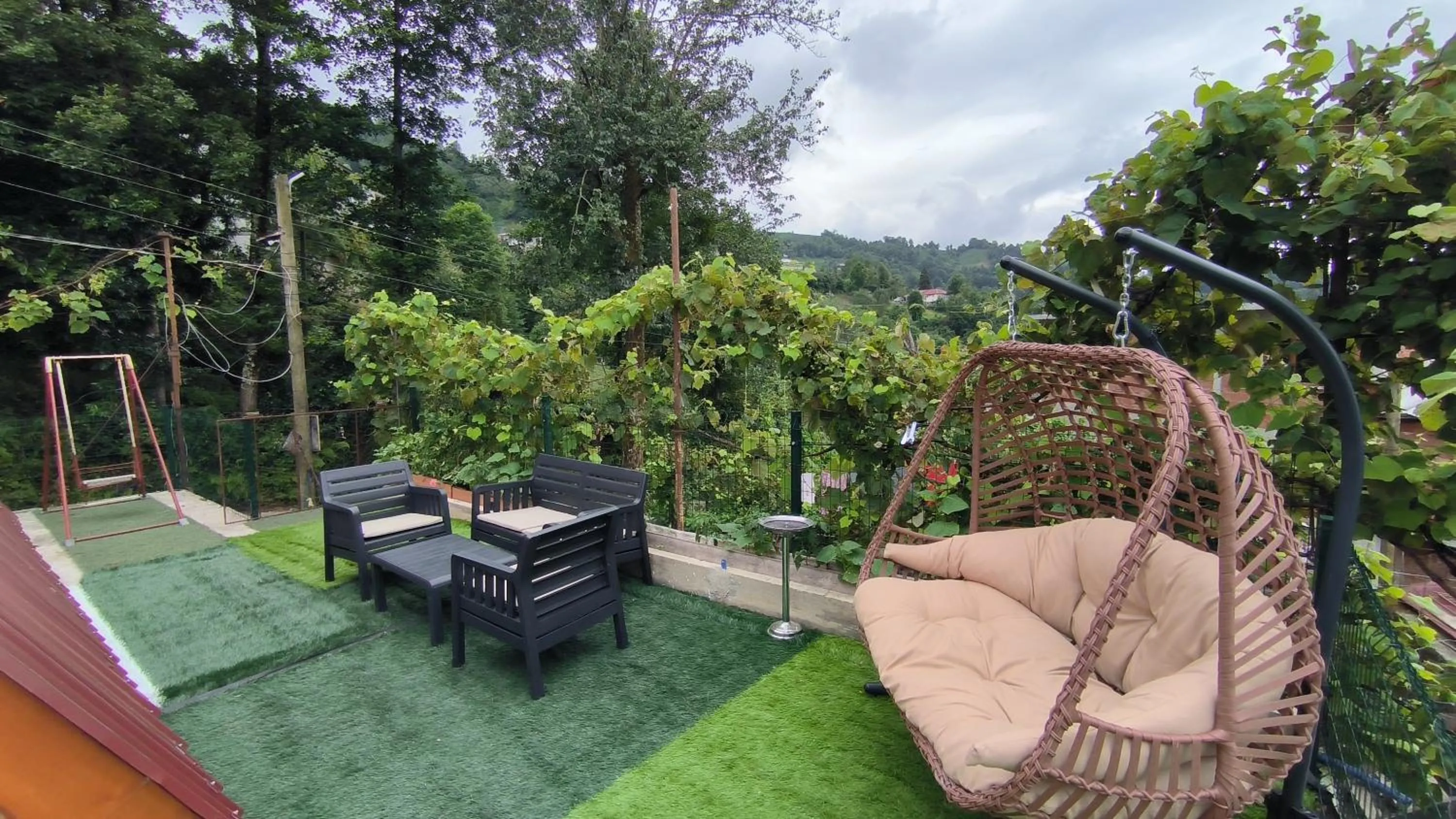 Day in Neyla Suit Bungalow