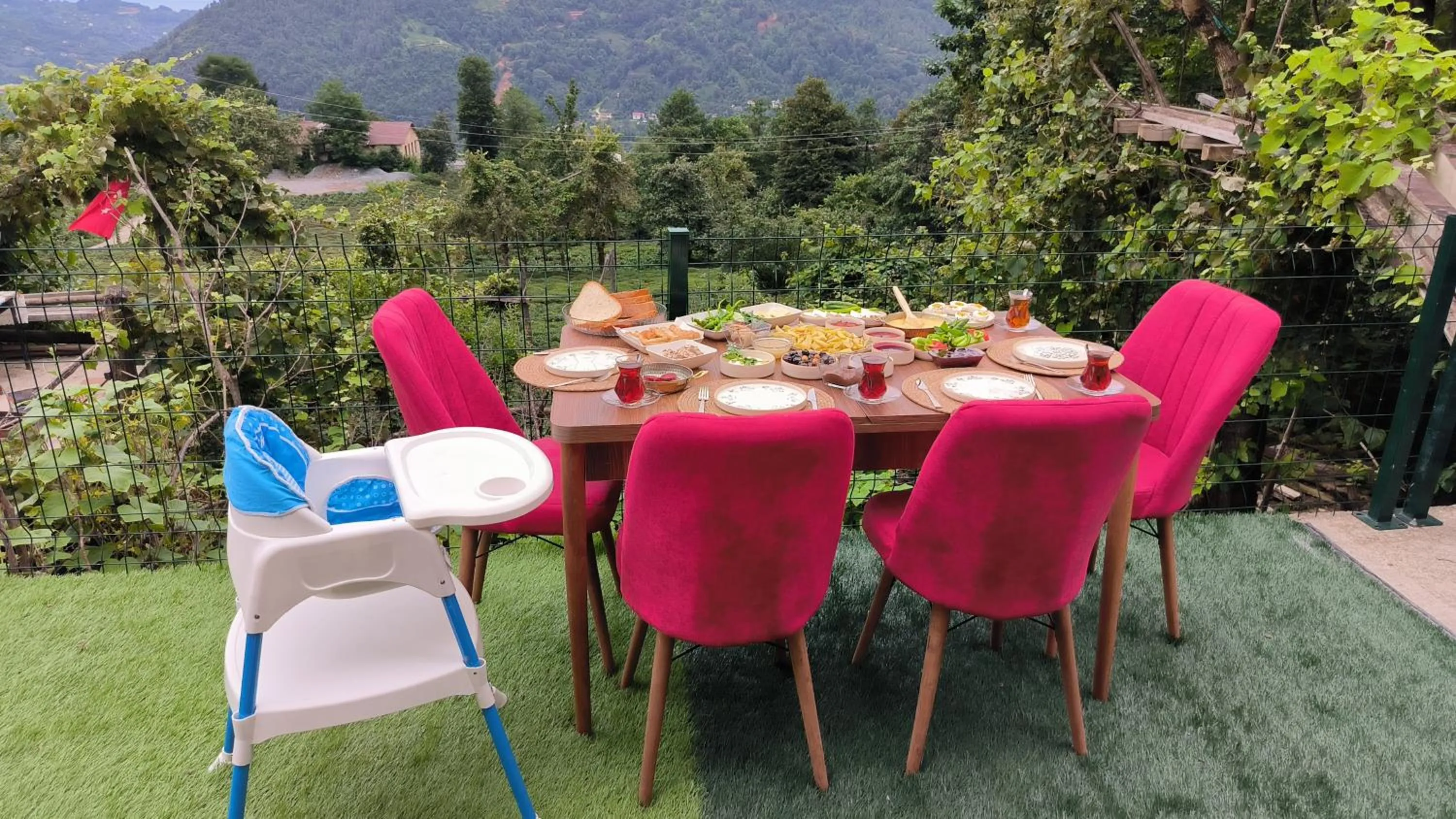 Day in Neyla Suit Bungalow