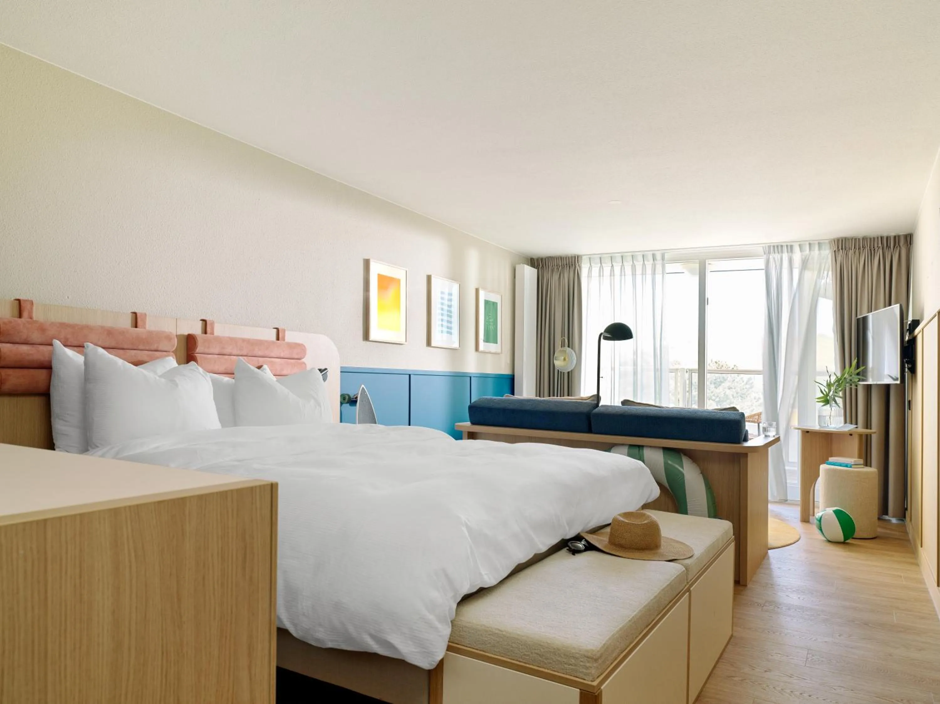 Bedroom, Bed in Carlton Beach