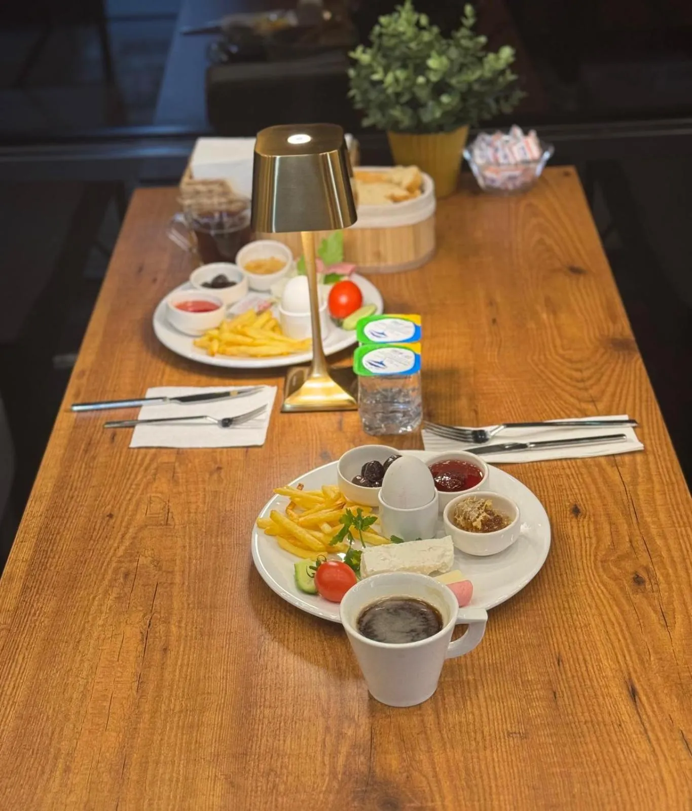 Breakfast in The Great Airport Hotel & Restaurant