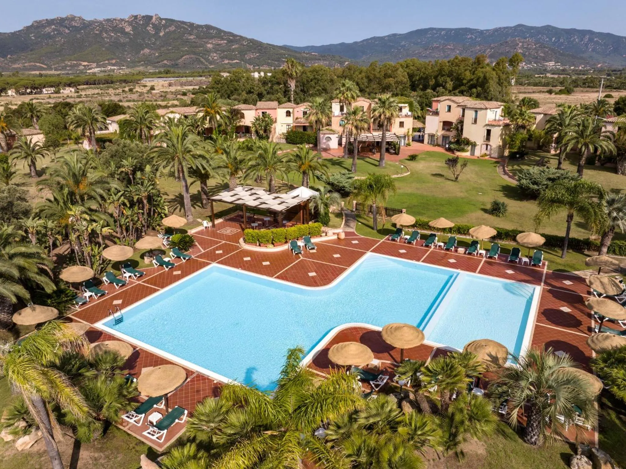 Swimming pool in Residence Baia delle Palme