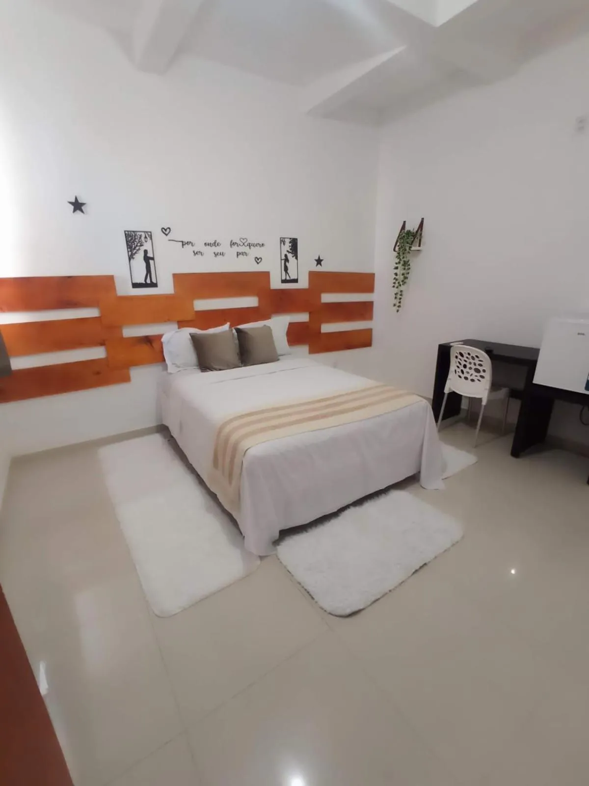 Bed in Central Palace Hotel