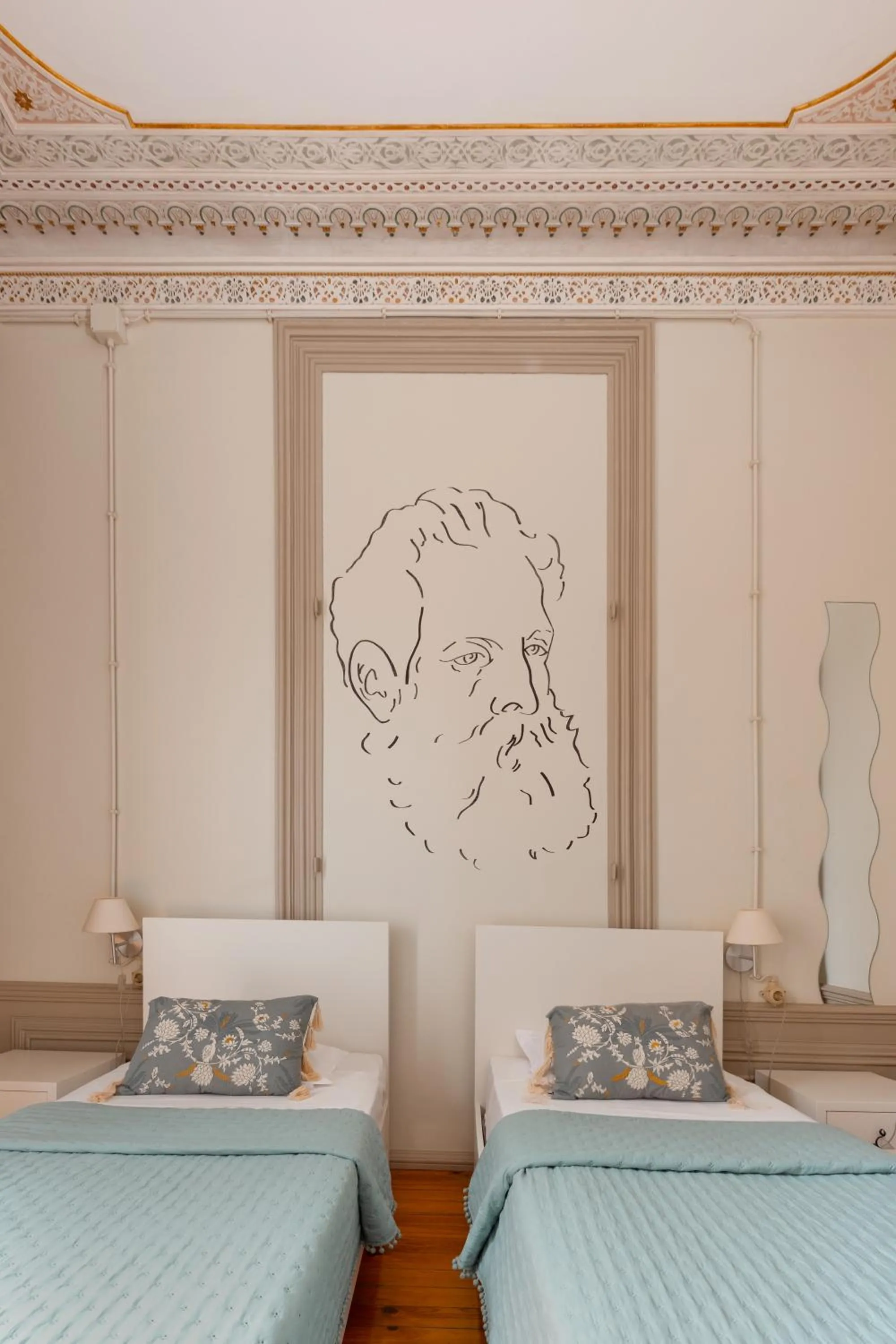 Bed in Serenata Hotel & Hostel Coimbra