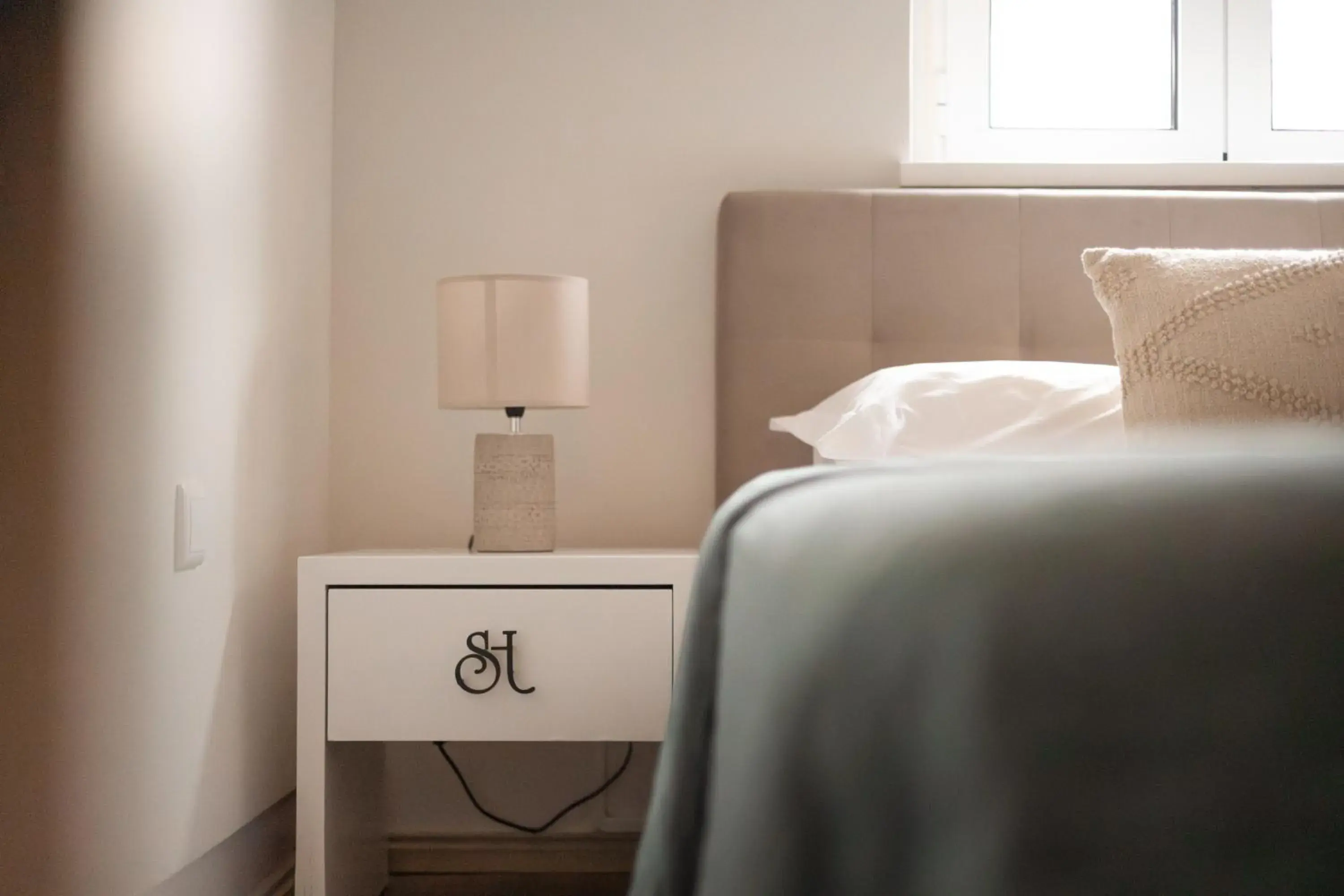 Double Room with Shared Bathroom in Serenata Hotel & Hostel Coimbra Double Room with Shared Bathroom in Serenata Hotel & Hostel Coimbra