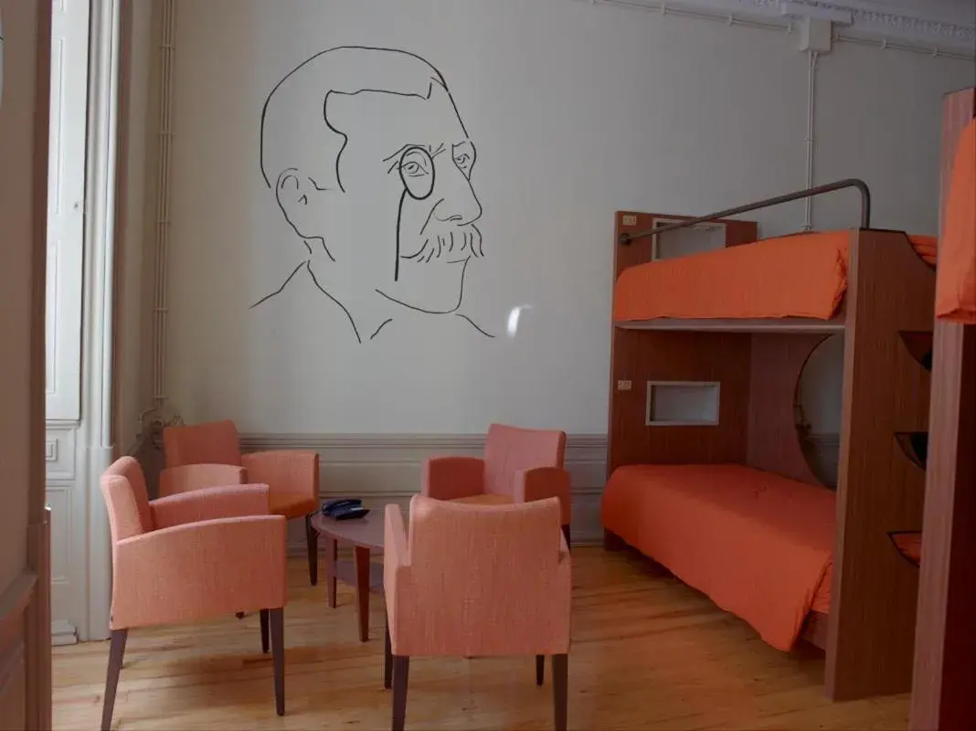 10-Bed Male Dormitory Room in Serenata Hotel & Hostel Coimbra 10-Bed Male Dormitory Room in Serenata Hotel & Hostel Coimbra