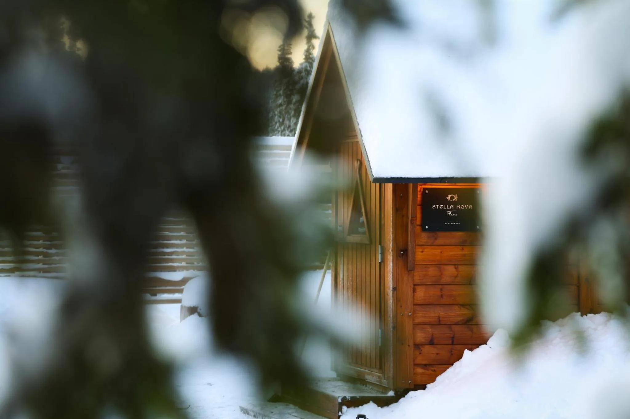 Restaurant/places to eat in Nova Galaxy Village