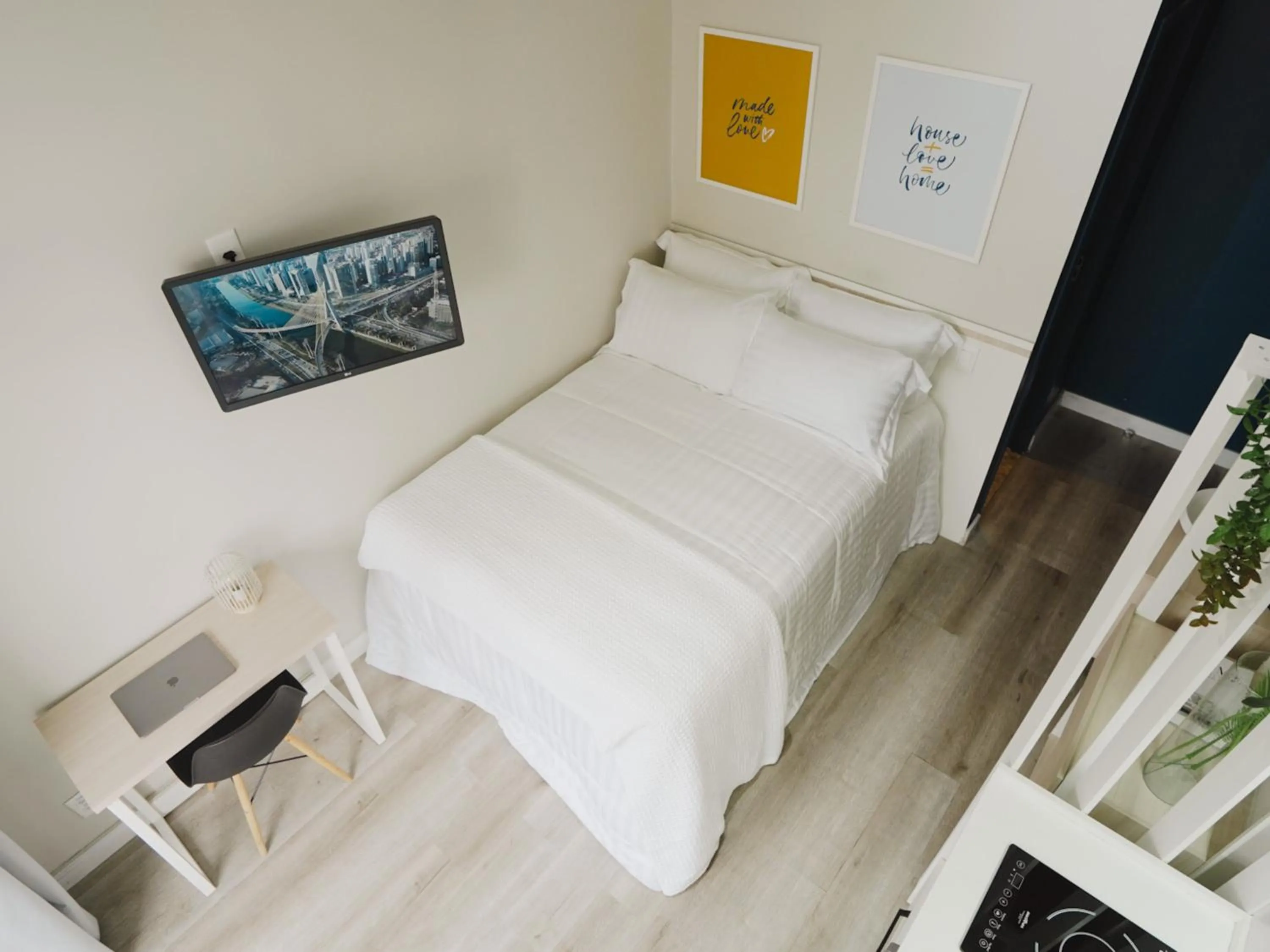 Bed in Apê Metrô Paraíso