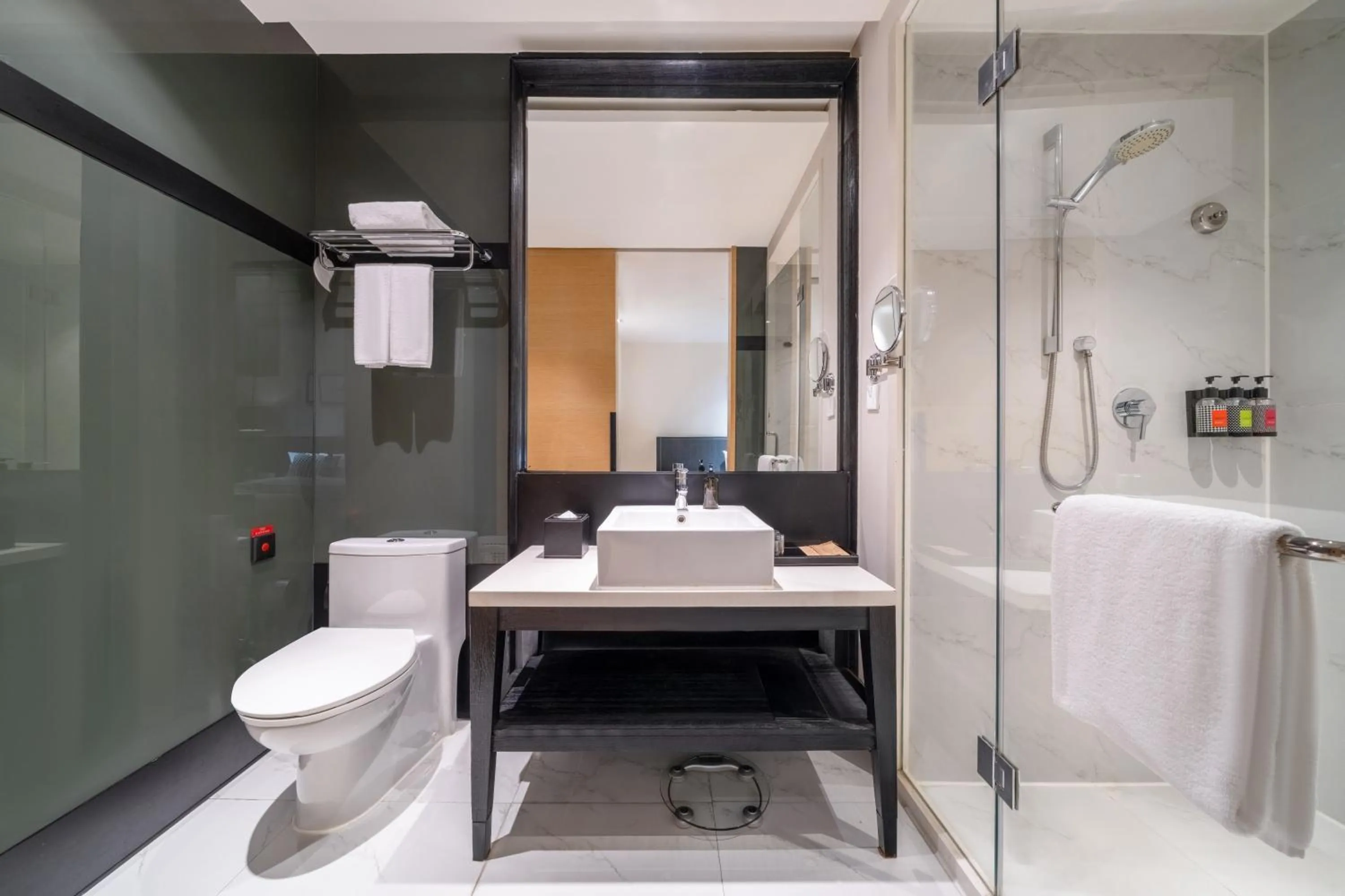 Shower in Citadines South Chengdu