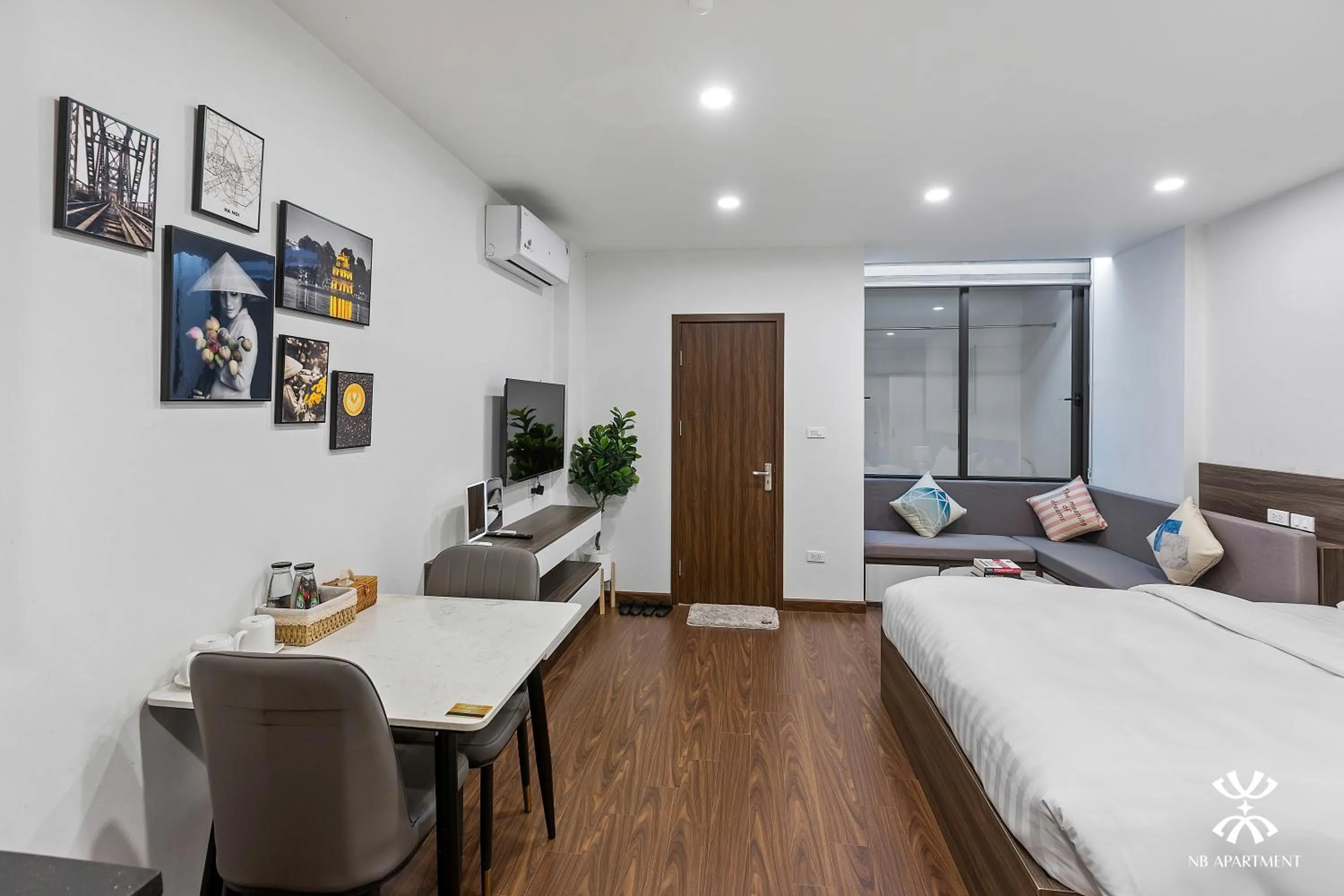 TV and multimedia, Bed in NB APARTMENT - KIM MA