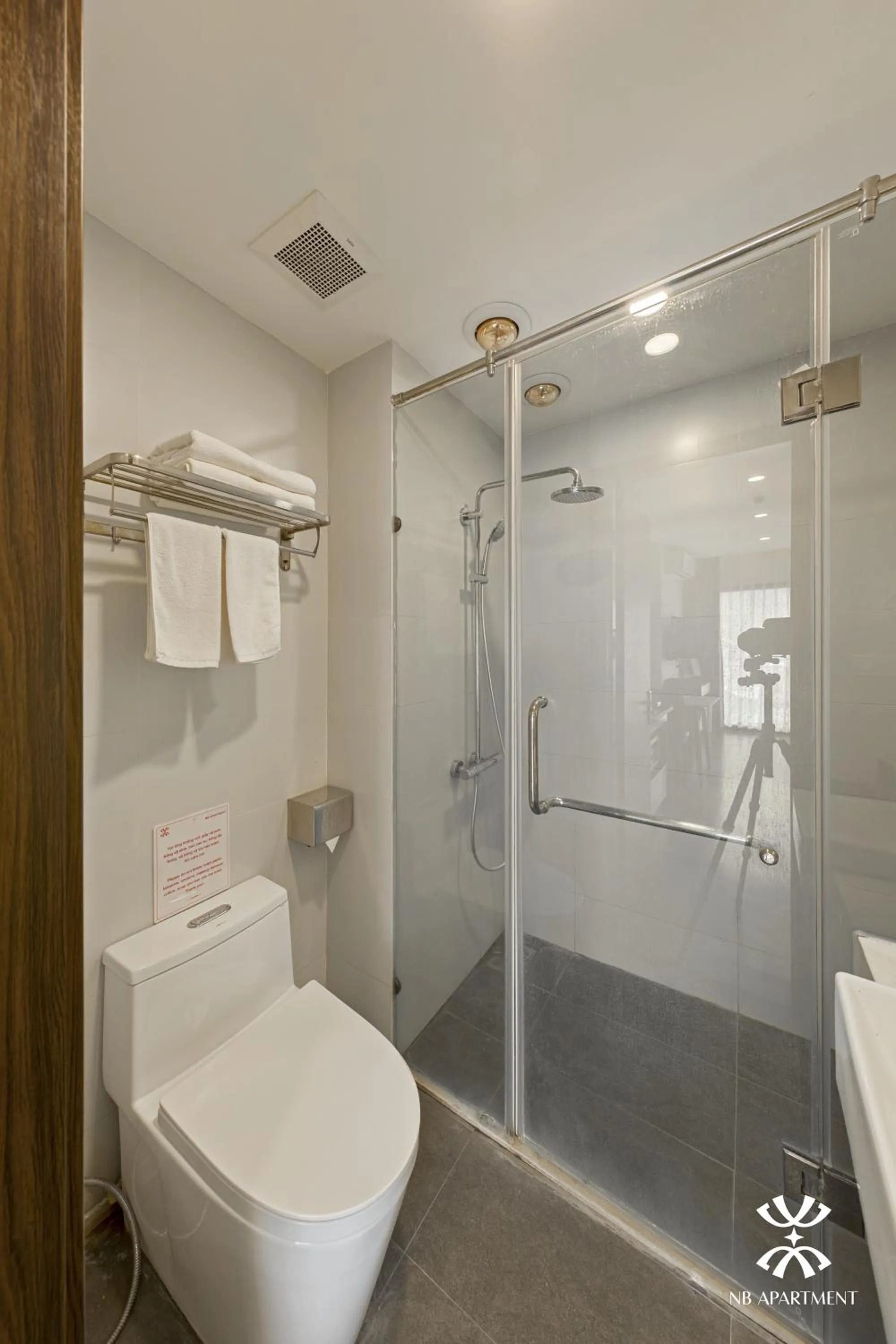 Shower in NB APARTMENT - KIM MA