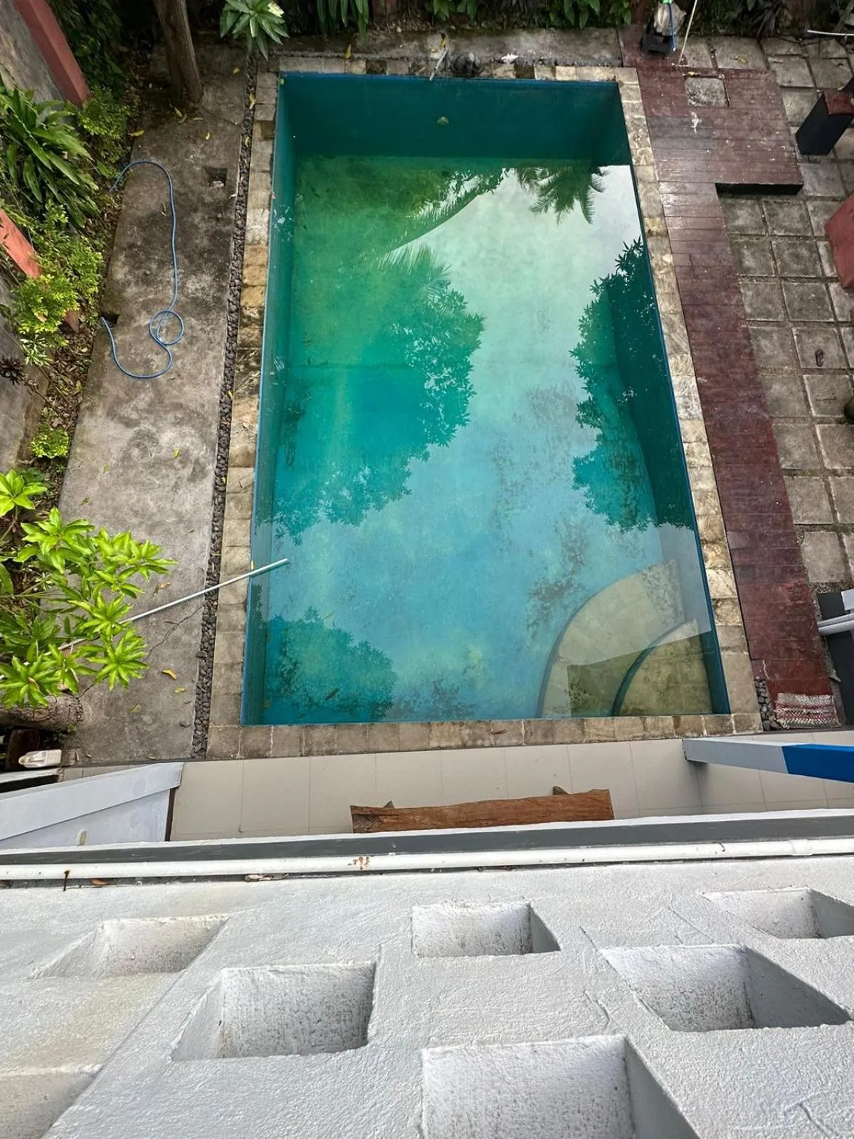 Property building in Exotic Backpackers