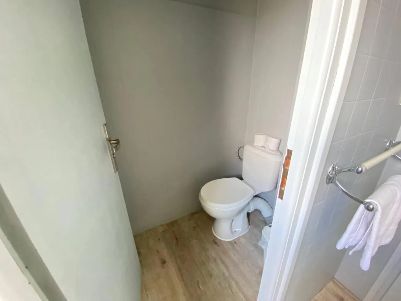 Bedroom in Hôtel L'Oustalet