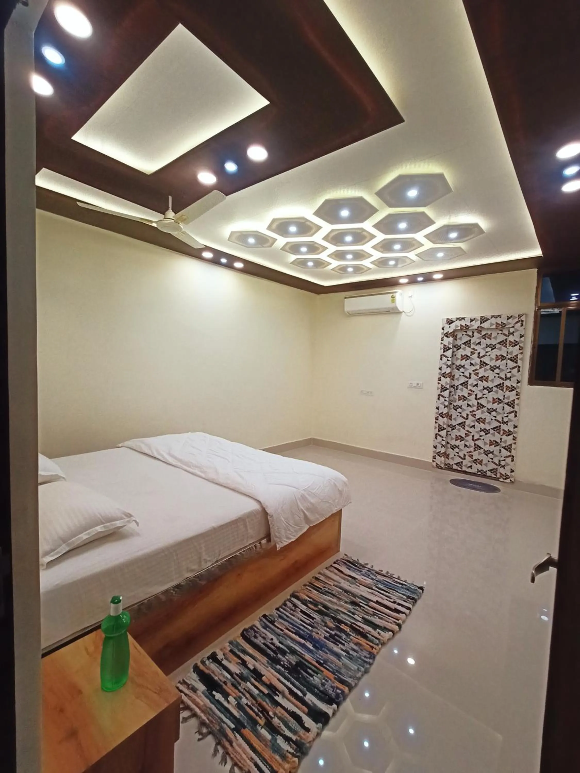 Bed in The Royal Sahdeo Venue