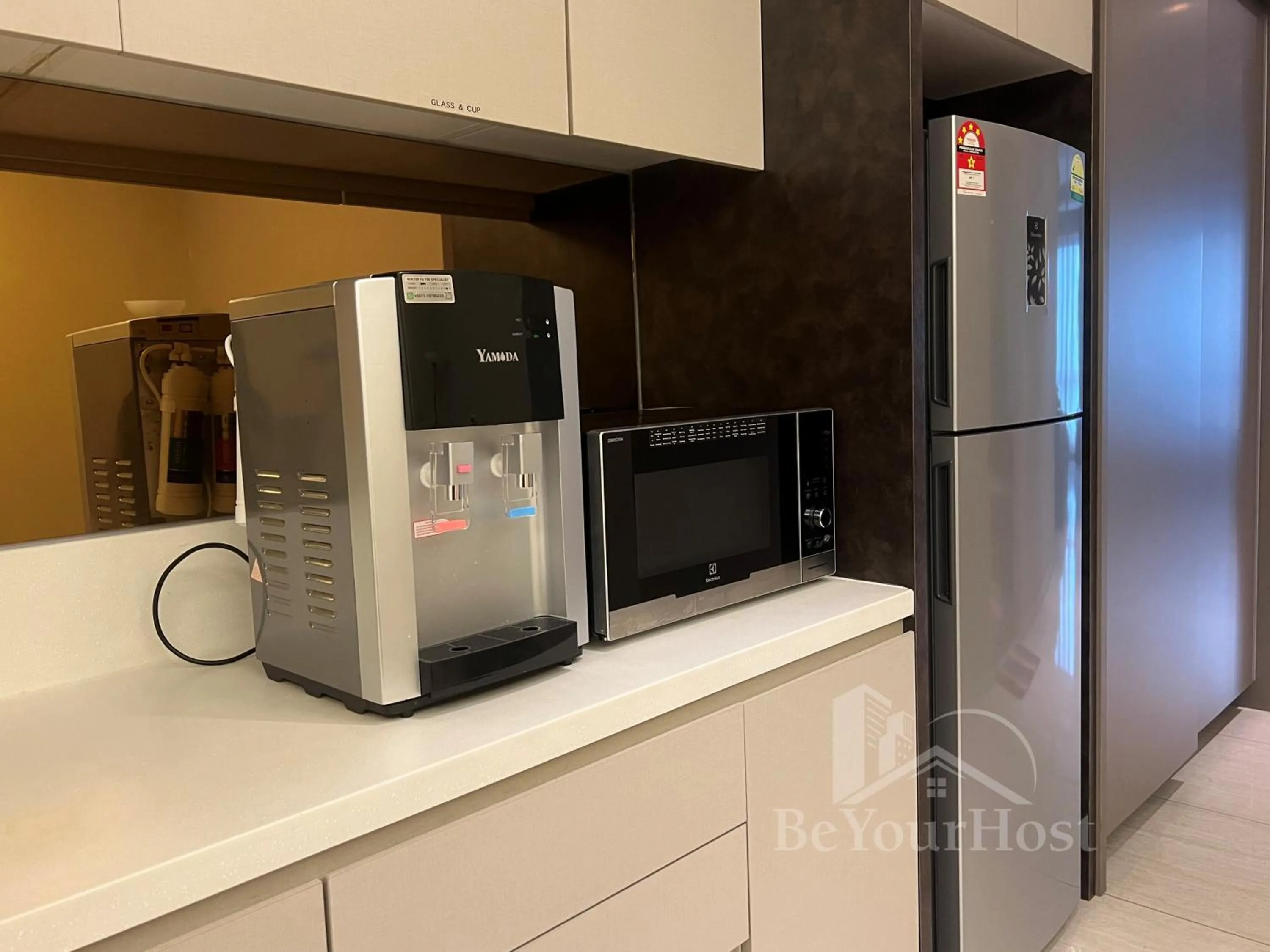 Kitchen or kitchenette in Dorsett Residences Sri Hartamas (Kuala Lumpur)
