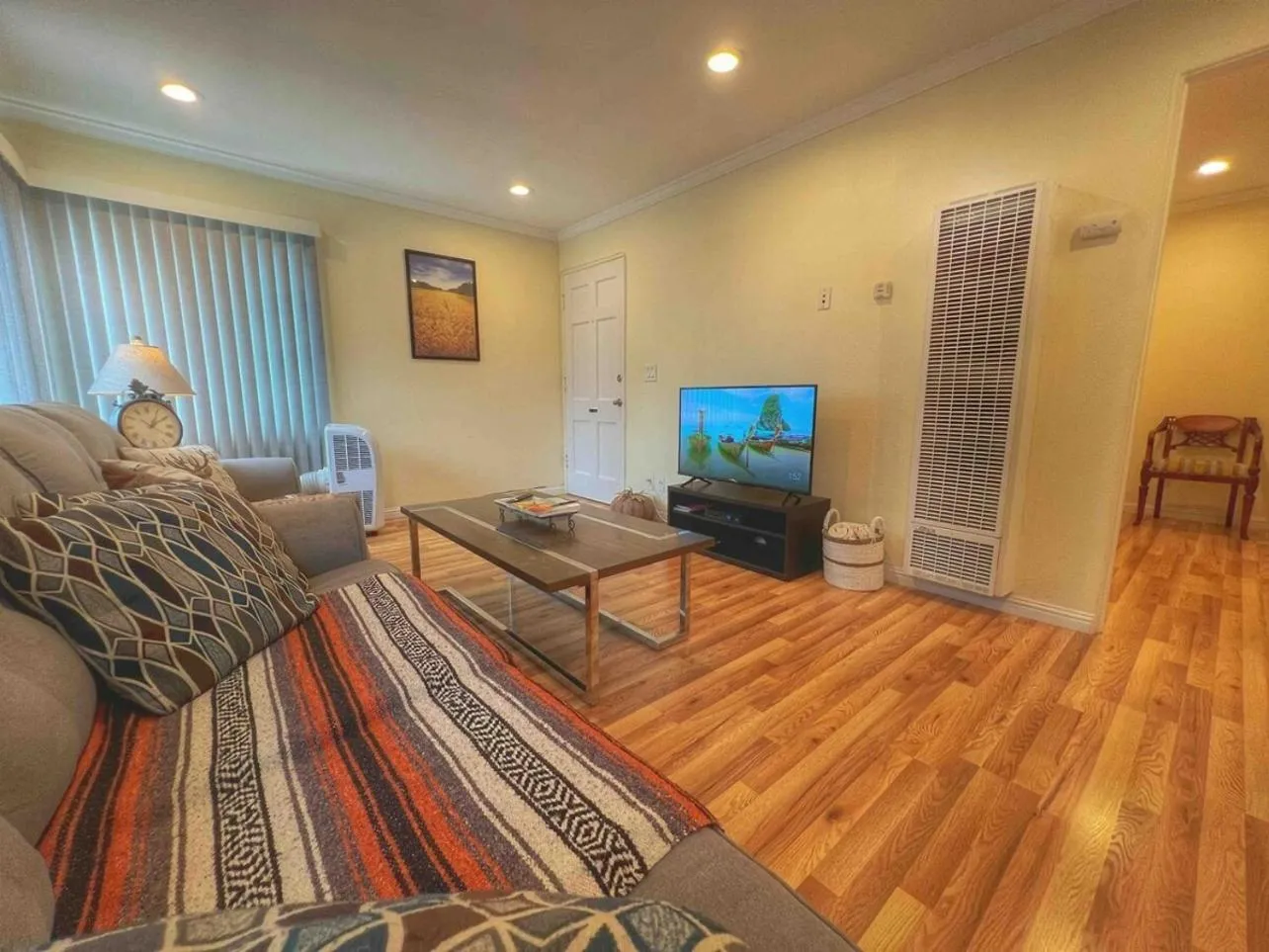 Pacific Beach Getaway Blocks From the Beach