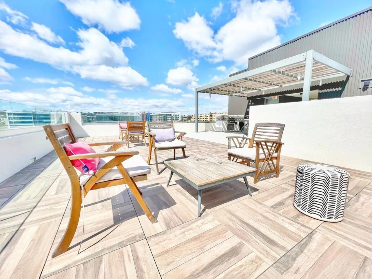 Hidden Gem Apartment in Downtown