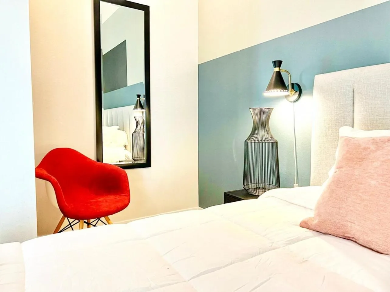 Bed in Beautiful One Bedroom Apartment With View Of City