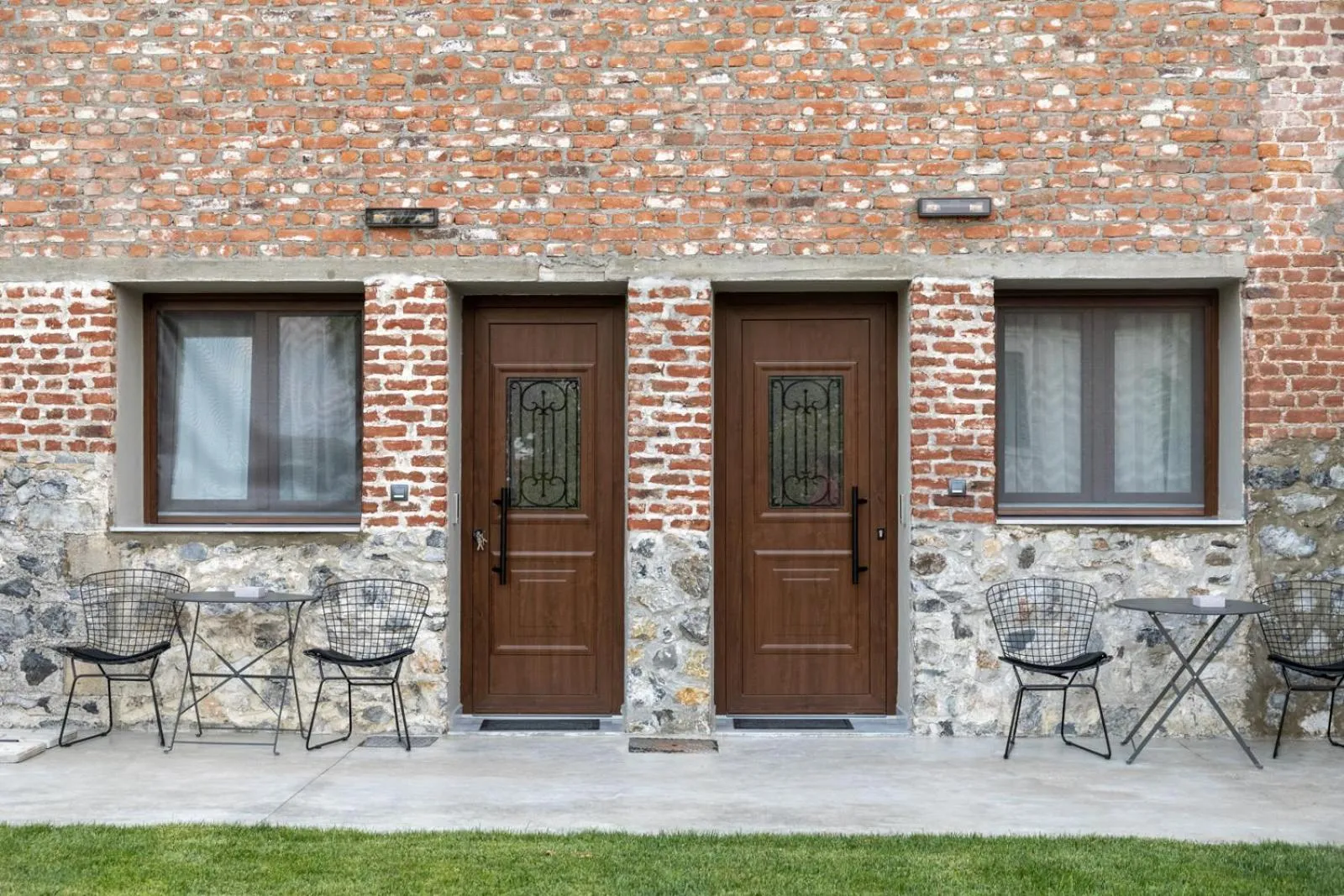 Property building in Malathro Olympus Guest House