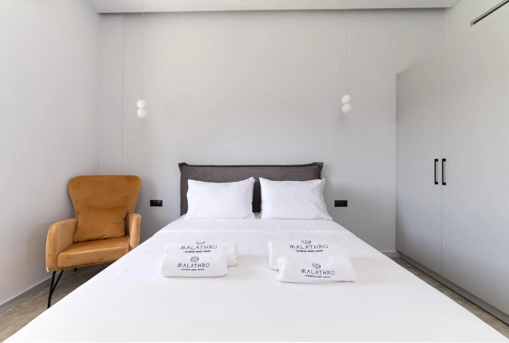 Bedroom, Bed in Malathro Olympus Guest House