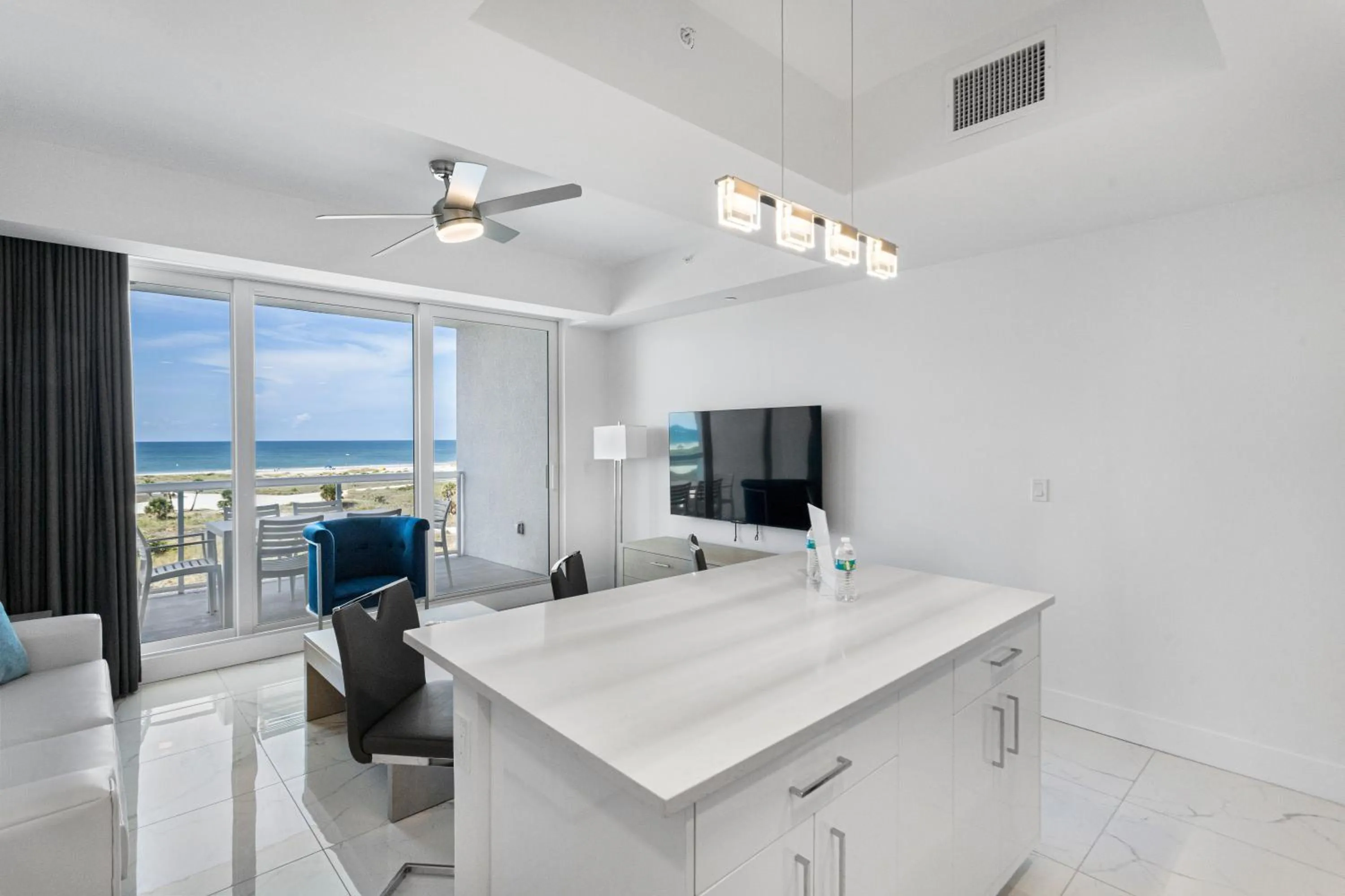 Living room in Ocean Club Treasure Island Hotel