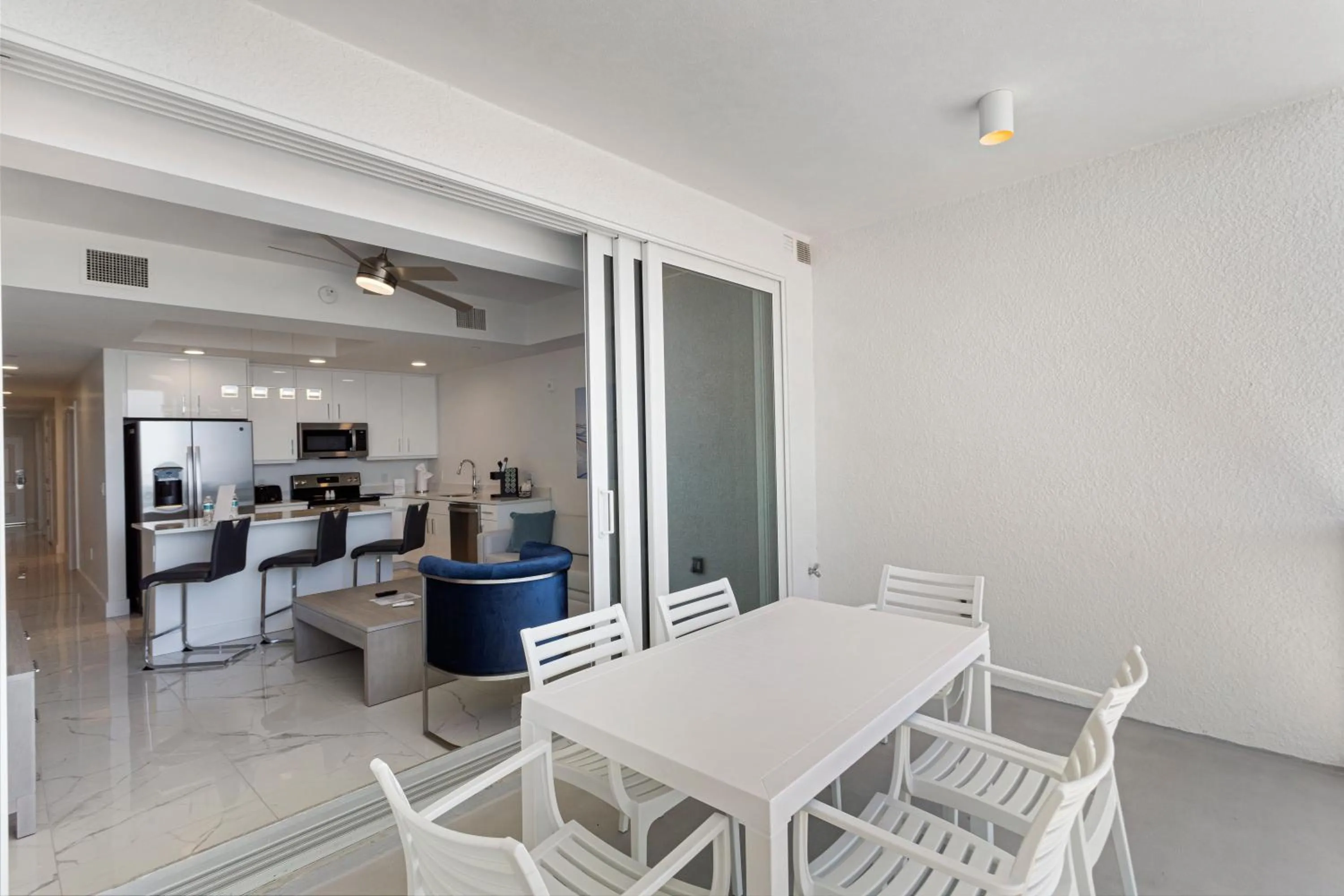 Kitchen or kitchenette in Ocean Club Treasure Island Hotel