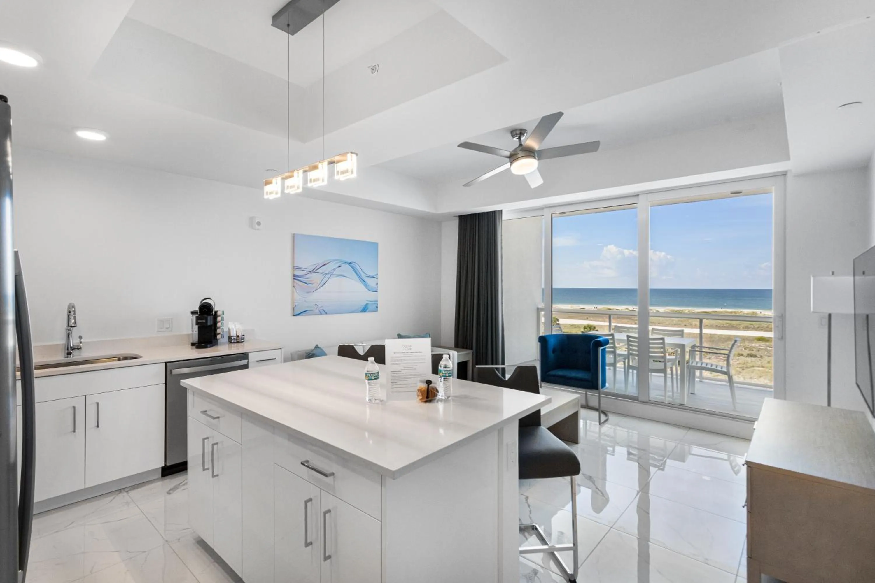 Kitchen or kitchenette in Ocean Club Treasure Island Hotel